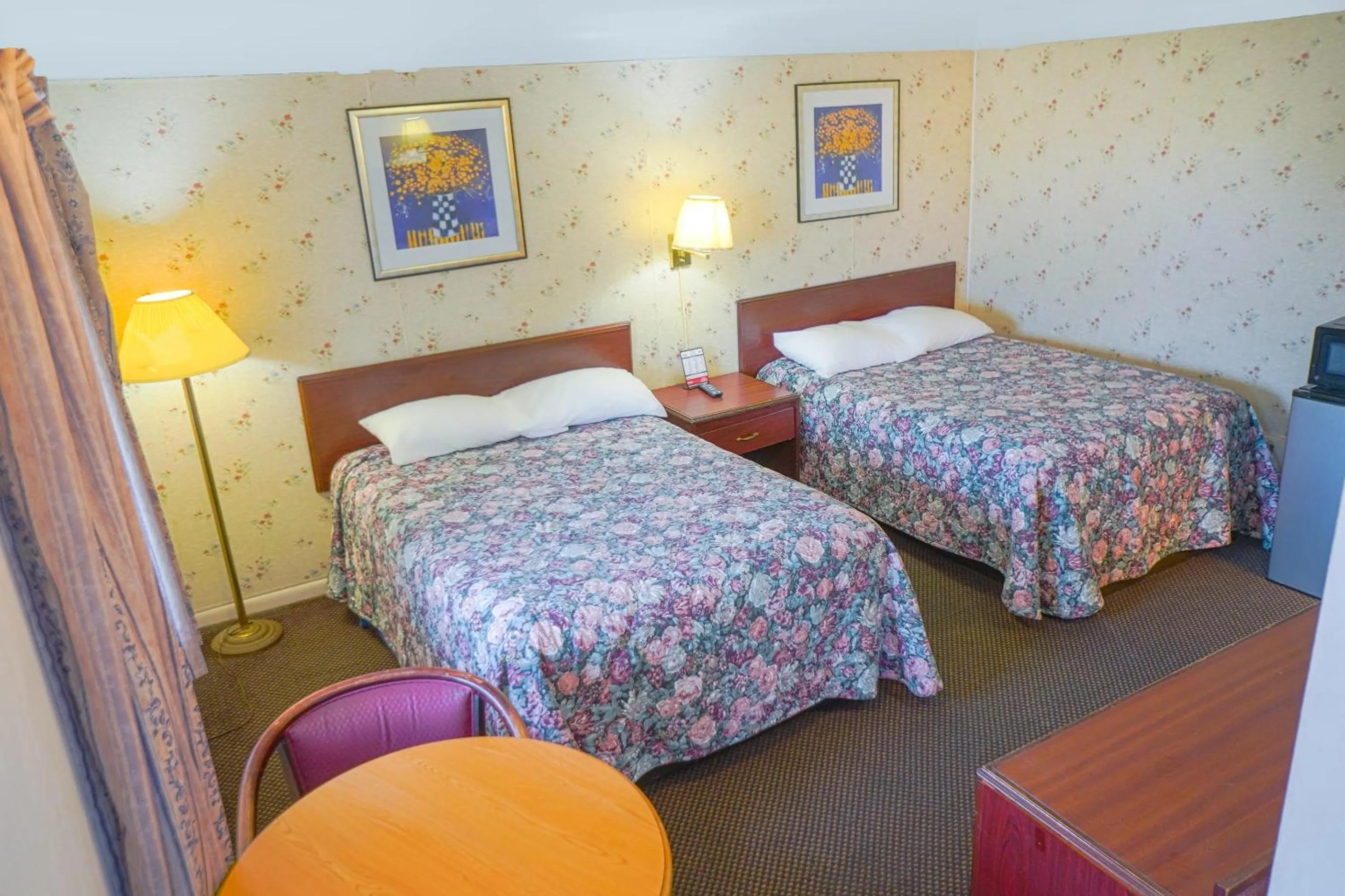 Bedroom, Bed in Bay Motel By OYO Bay City