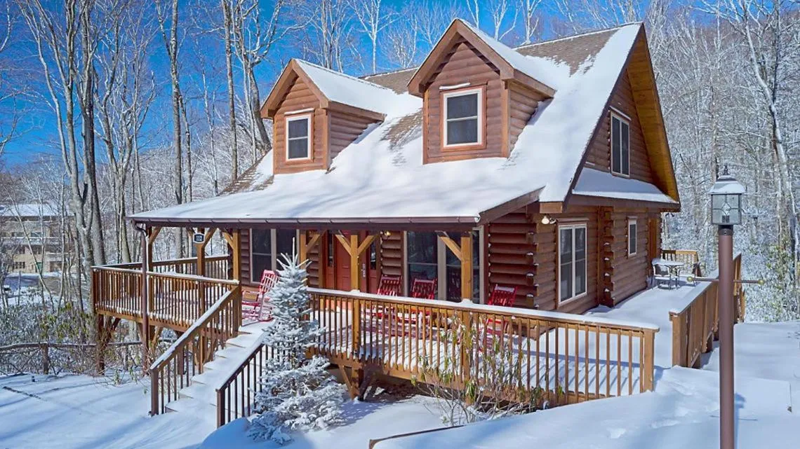 Facade/entrance in Bluegreen Vacations Blue Ridge Village, an Ascend Collection Resort