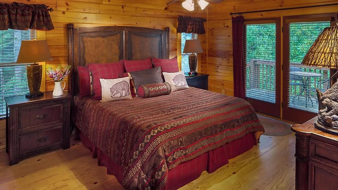 Bedroom, Bed in Bluegreen Vacations Blue Ridge Village, an Ascend Collection Resort