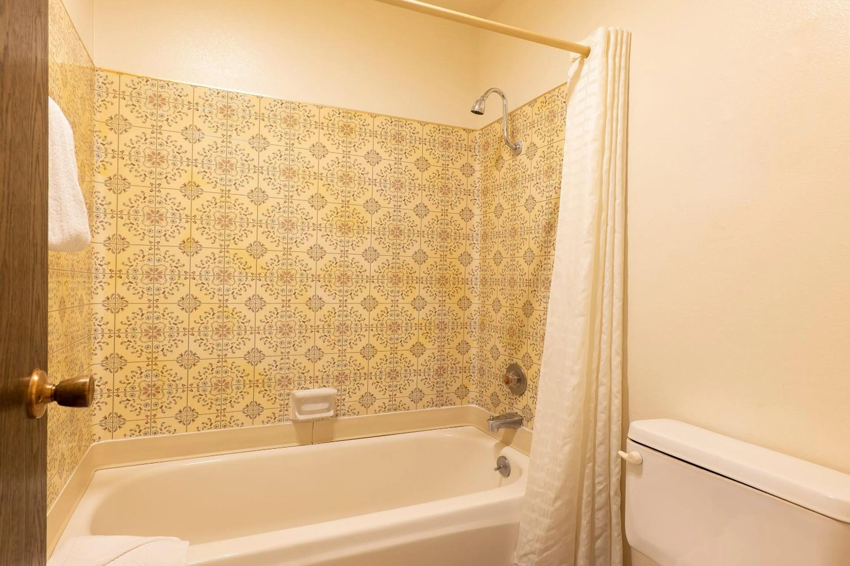 Bathroom in OYO Hotel Chehalis I-5 South