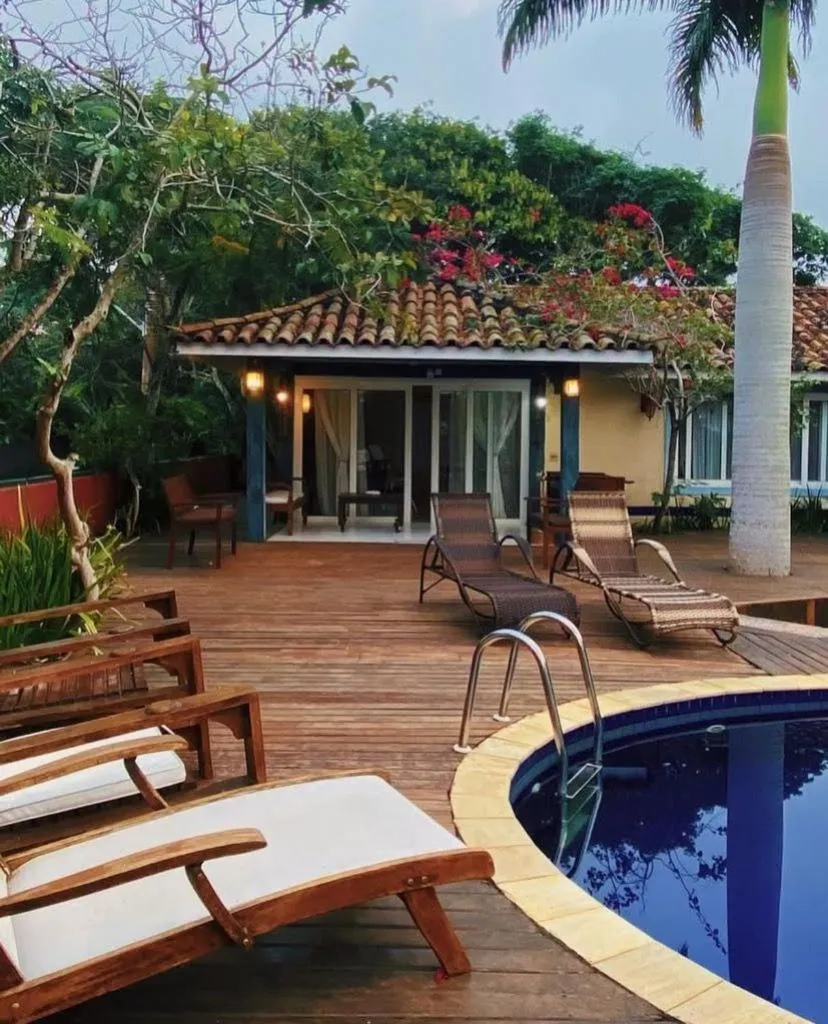 Ferradura Parque Pousada