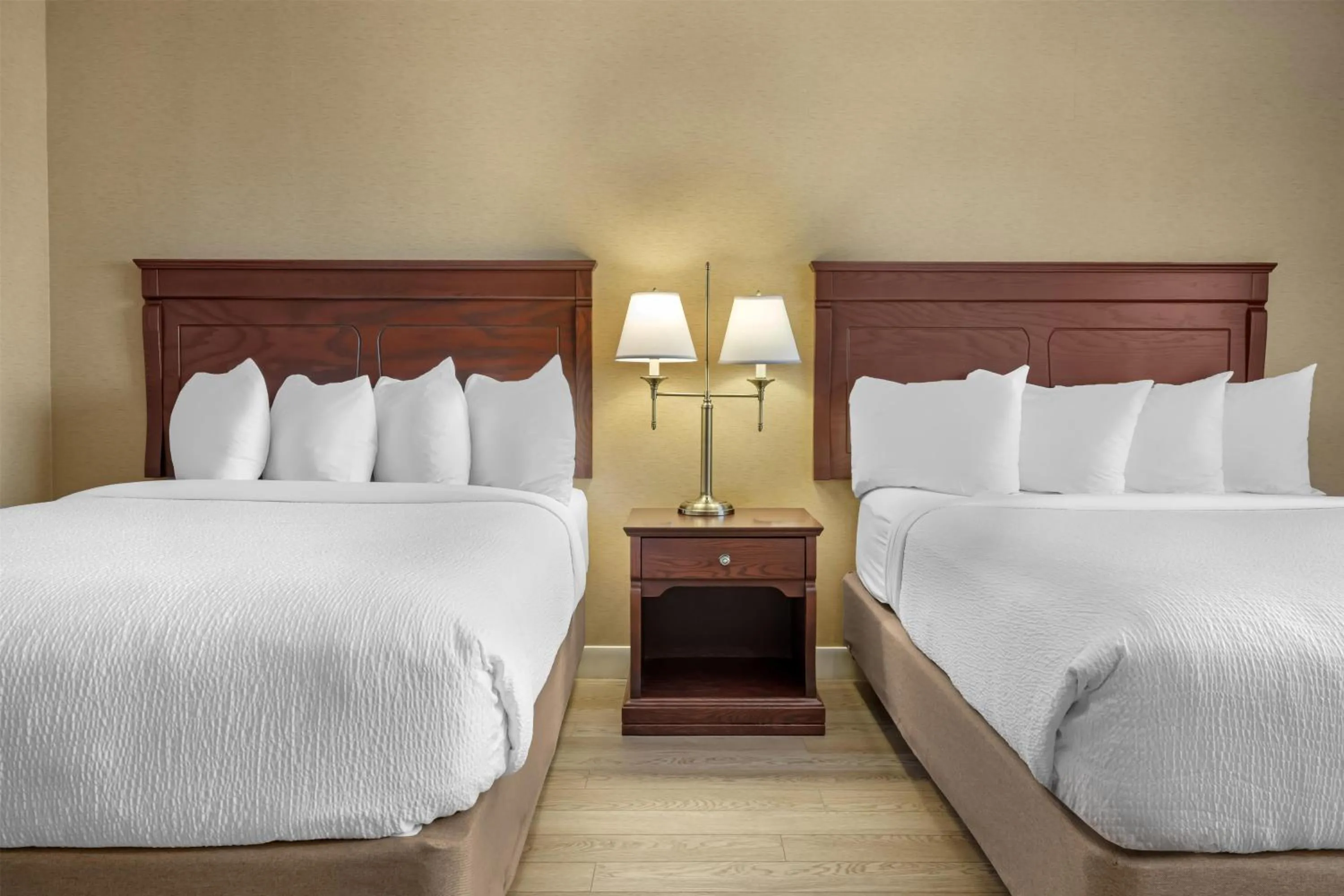 Bedroom, Bed in Best Western Plus Fredericton Hotel & Suites