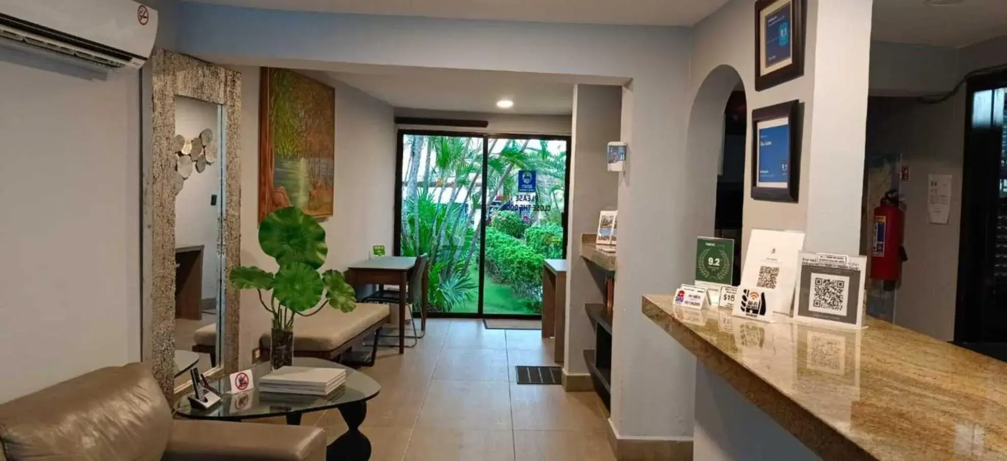 Lobby or reception in Sina Suites Cancun - Adults Only Lobby or reception in Sina Suites Cancun - Adults Only