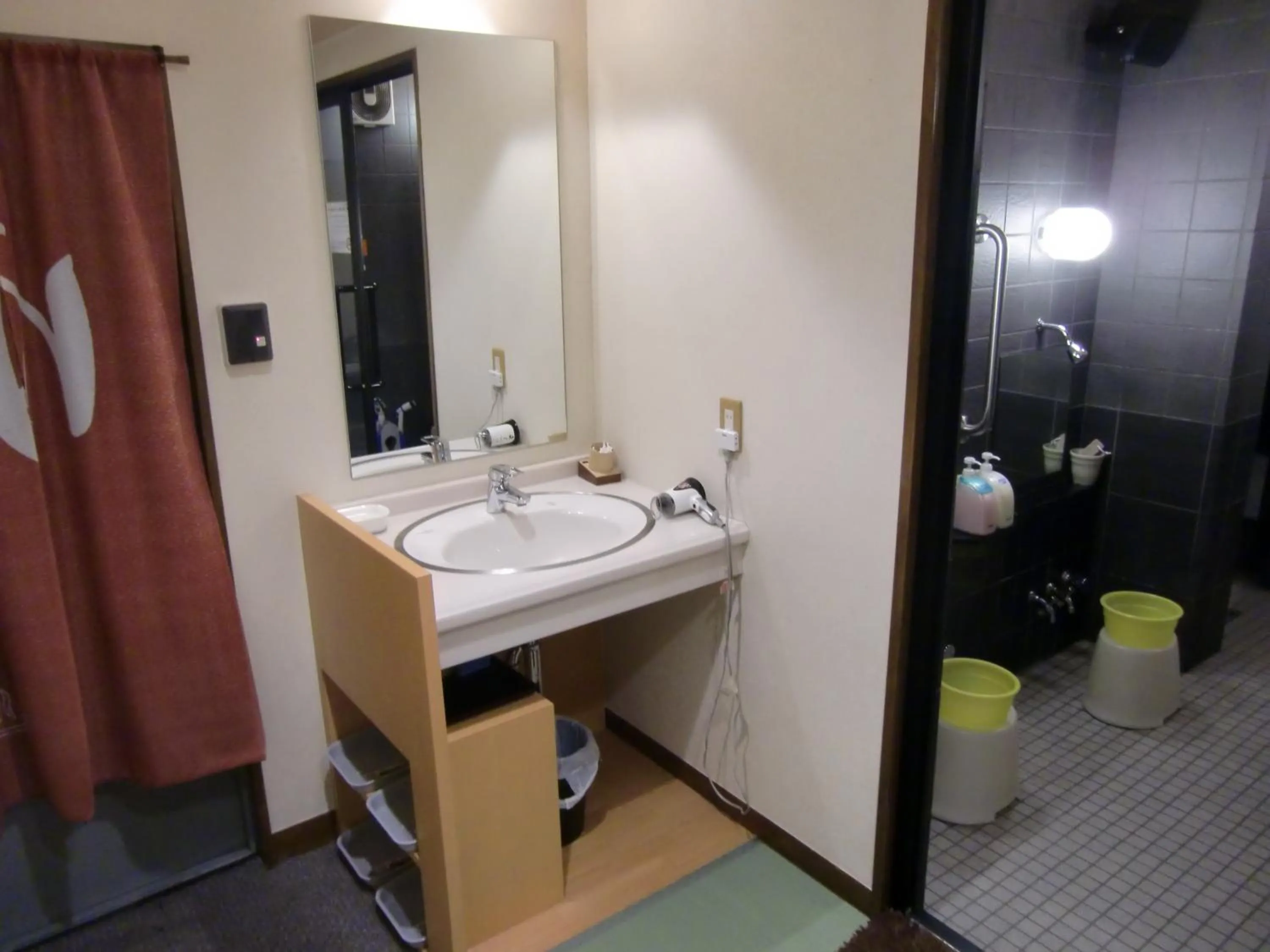 Bathroom in Economy Hotel Hoteiya