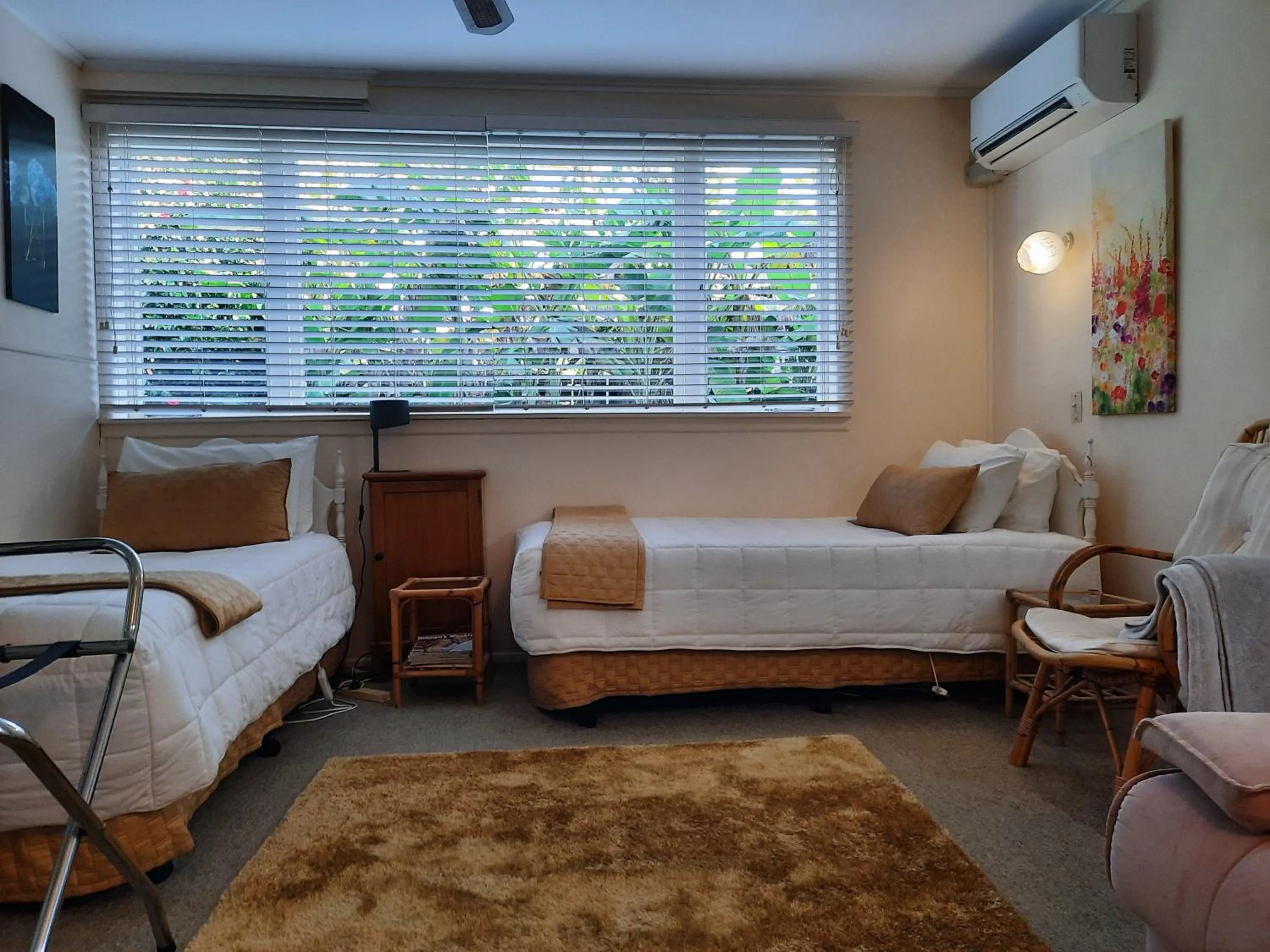 Bed in Alfa Boutique Motel