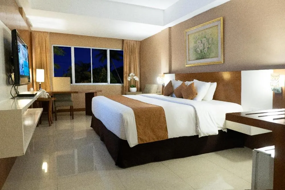 Bed in Aston Tanjung Pinang Hotel & Conference Center