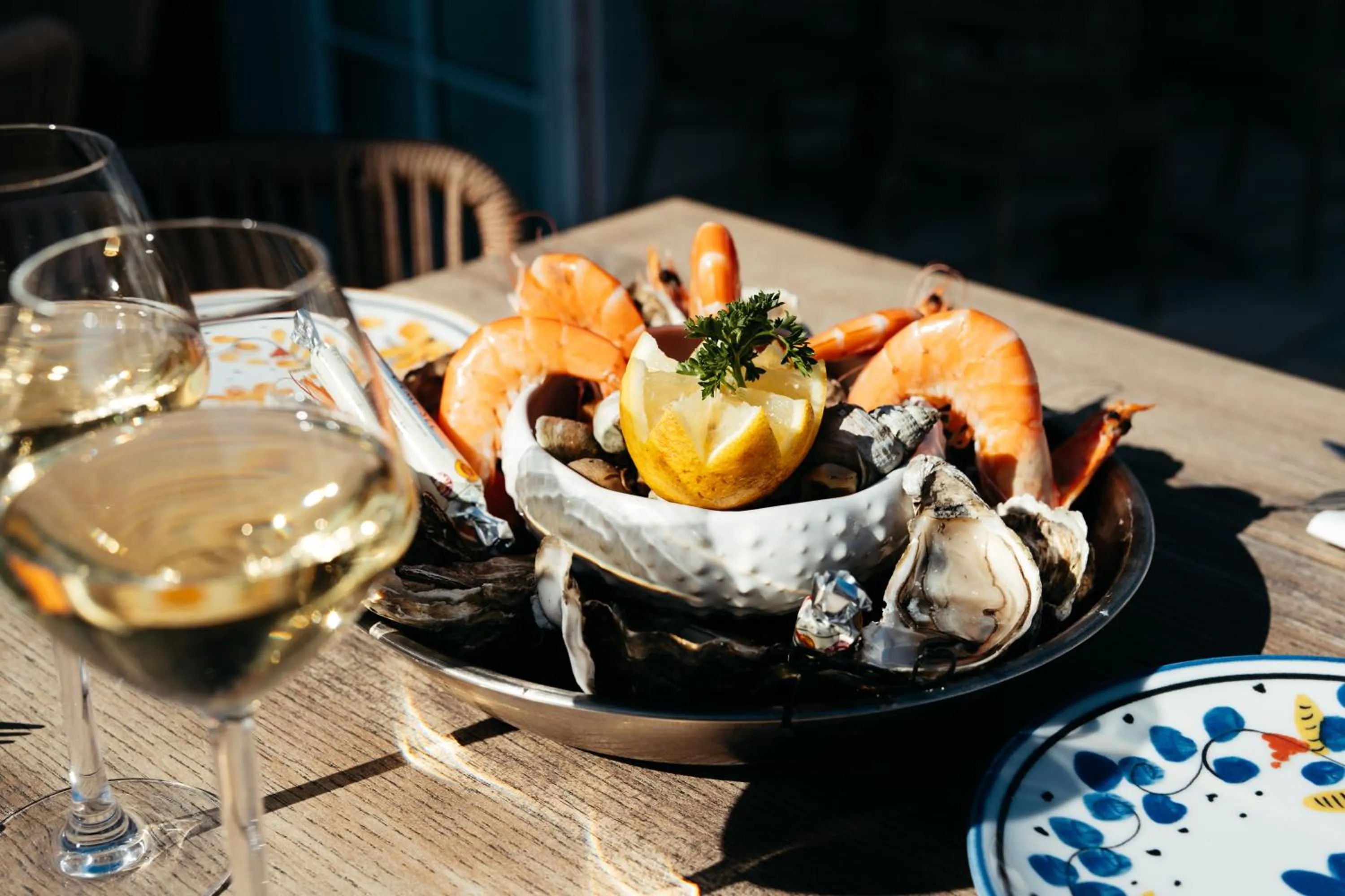 Restaurant/places to eat in Hôtel OYAT Ile de Ré - ex Escale