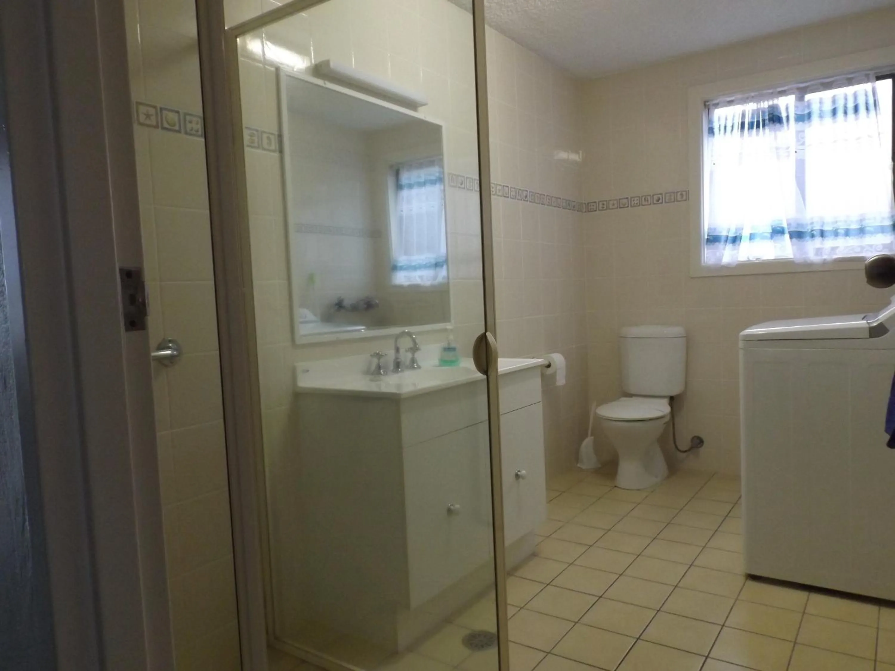Bathroom in Surfside Merimbula Holiday Apartments