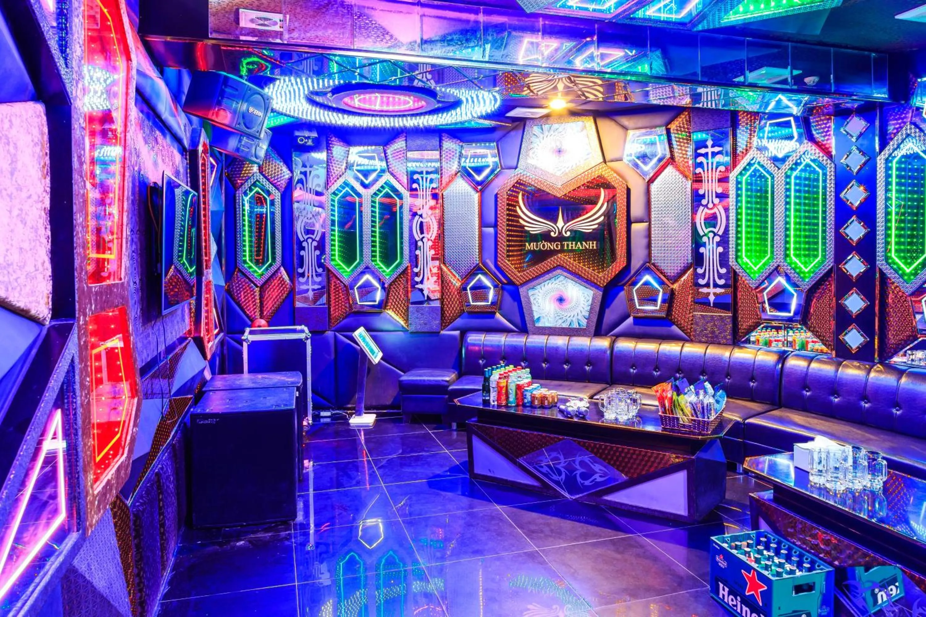 Evening entertainment in Muong Thanh Luxury Lang Son Hotel