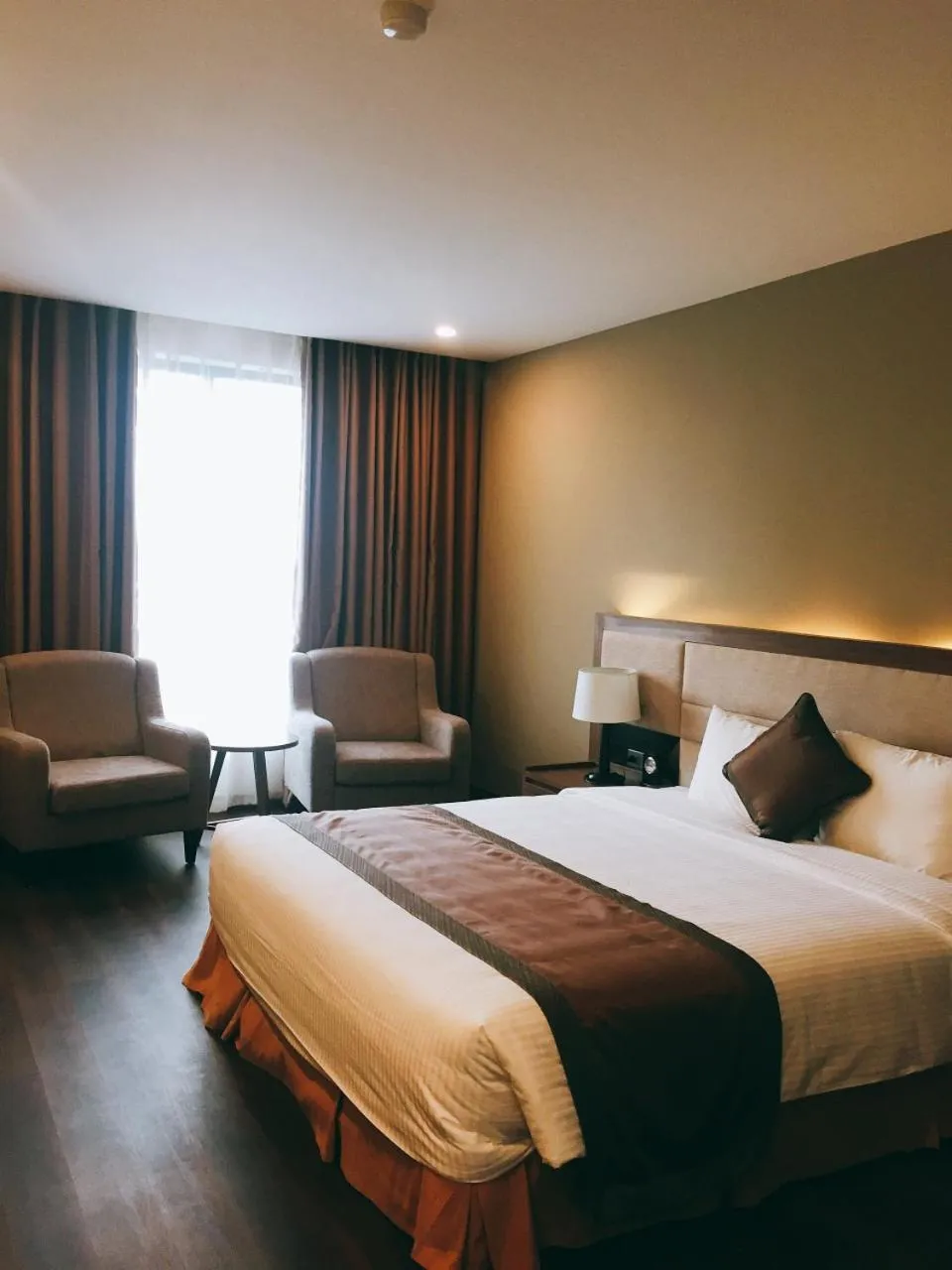 Photo of the whole room, Bed in Muong Thanh Luxury Lang Son Hotel