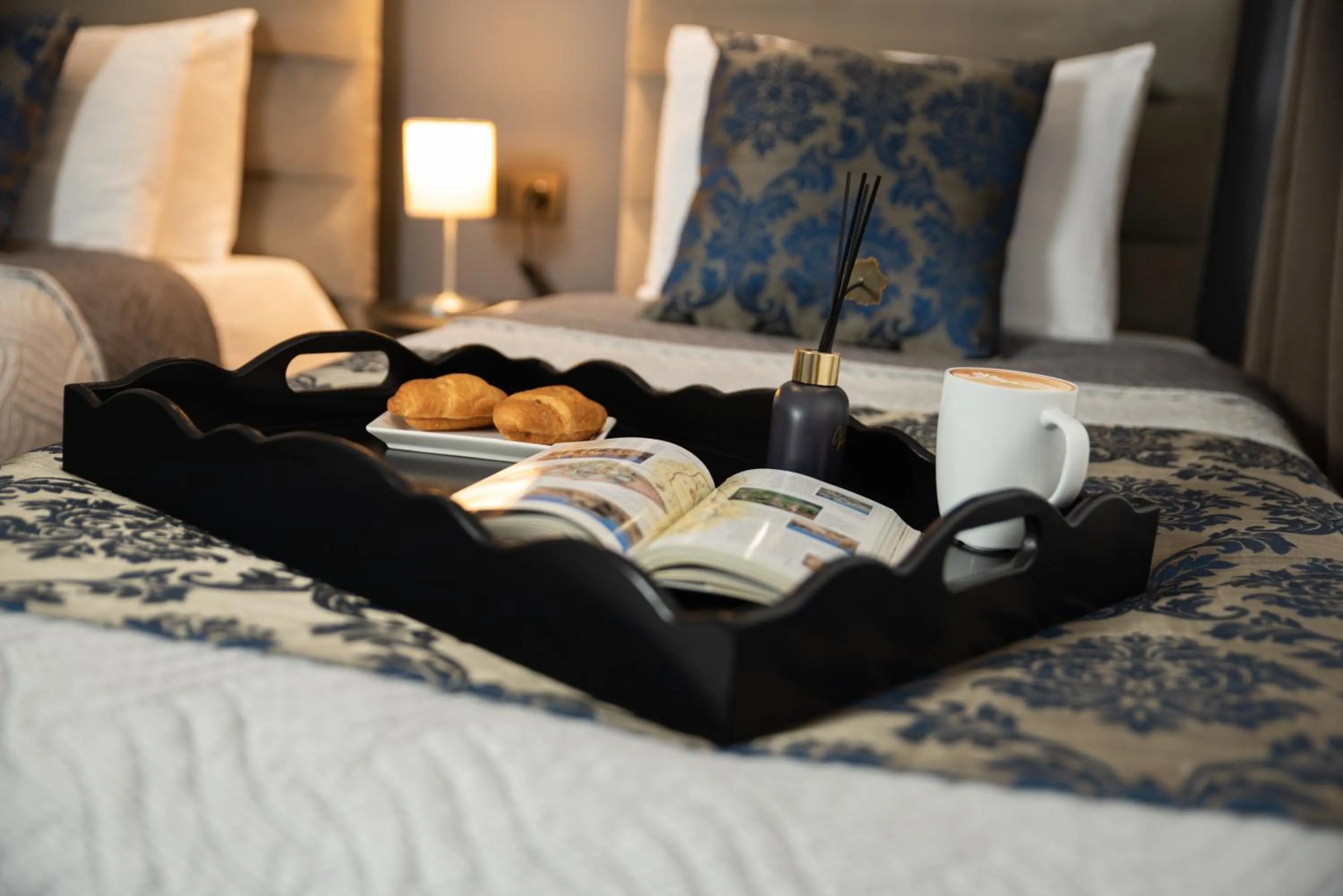 Bed in 12 rooms hotel