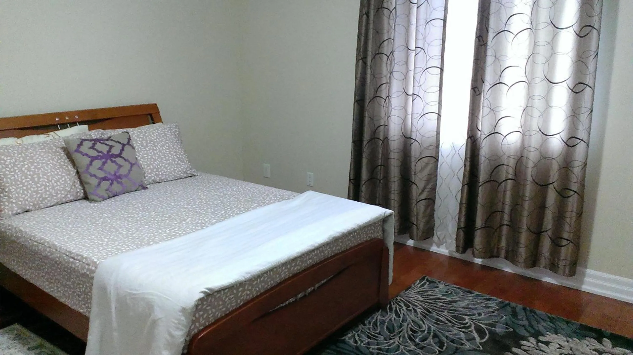 Bed in HB Guest Home 4