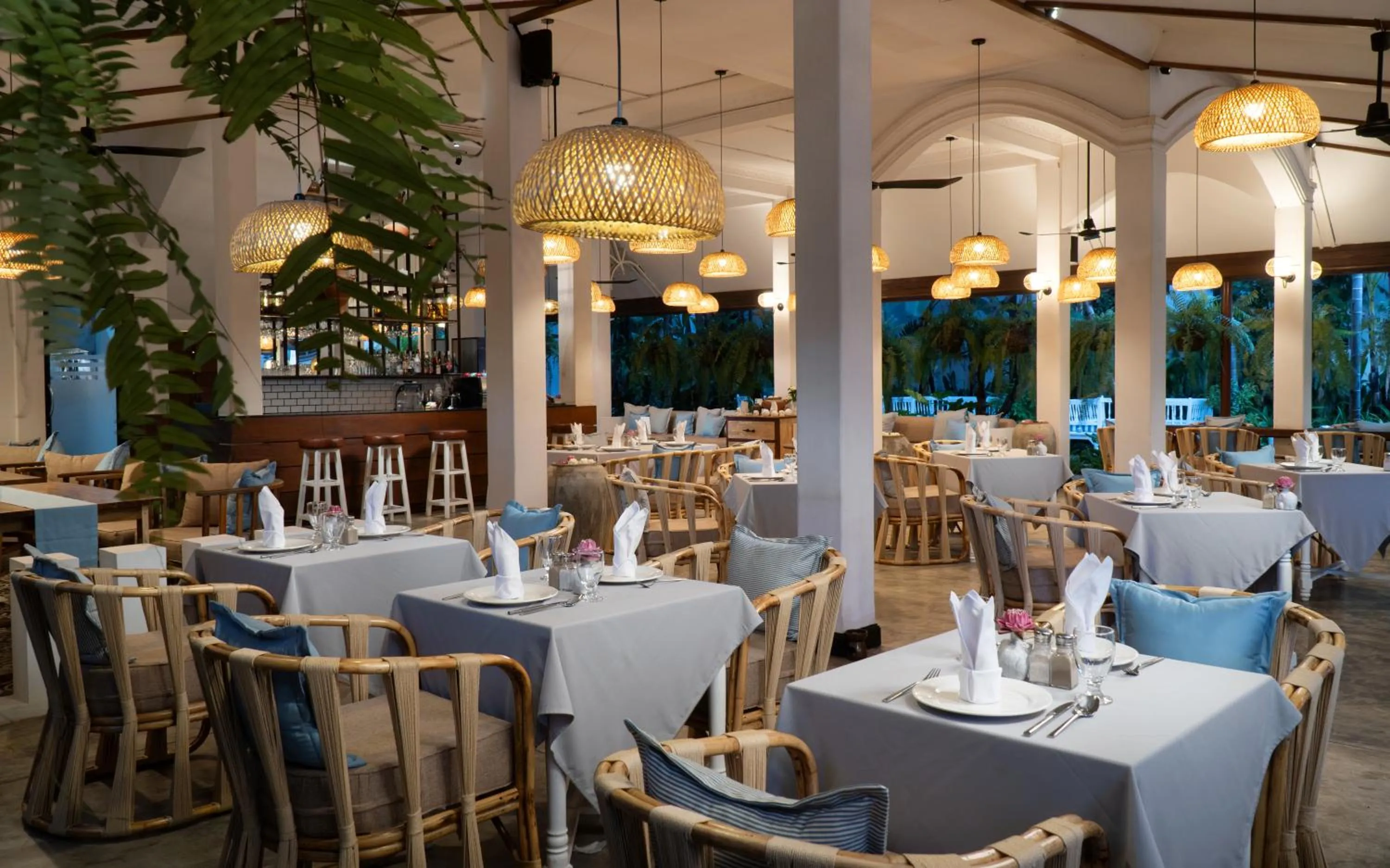 Restaurant/places to eat in The Urban