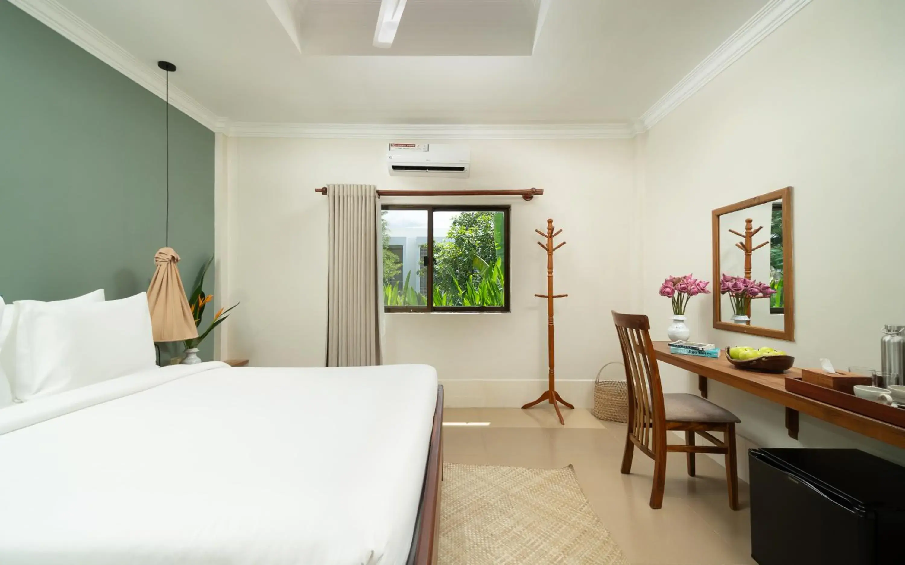 Bedroom, Bed in The Urban Bedroom, Bed in The Urban