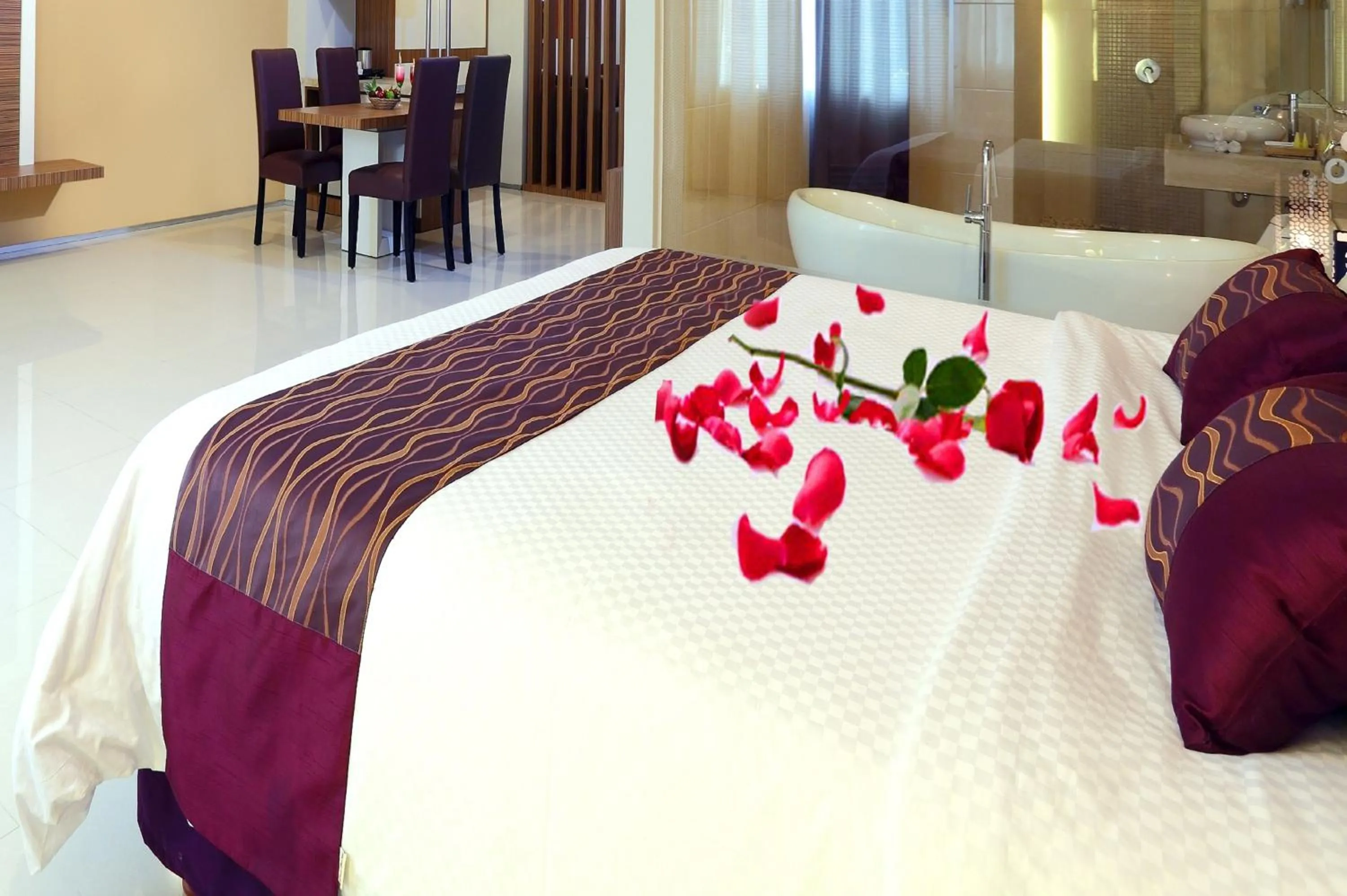 Bedroom, Bed in Lombok Plaza Hotel and Convention