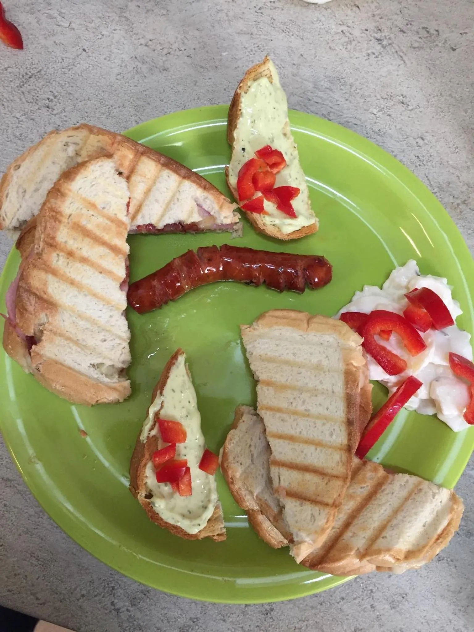 Food and drinks in Pensiunea Zbor