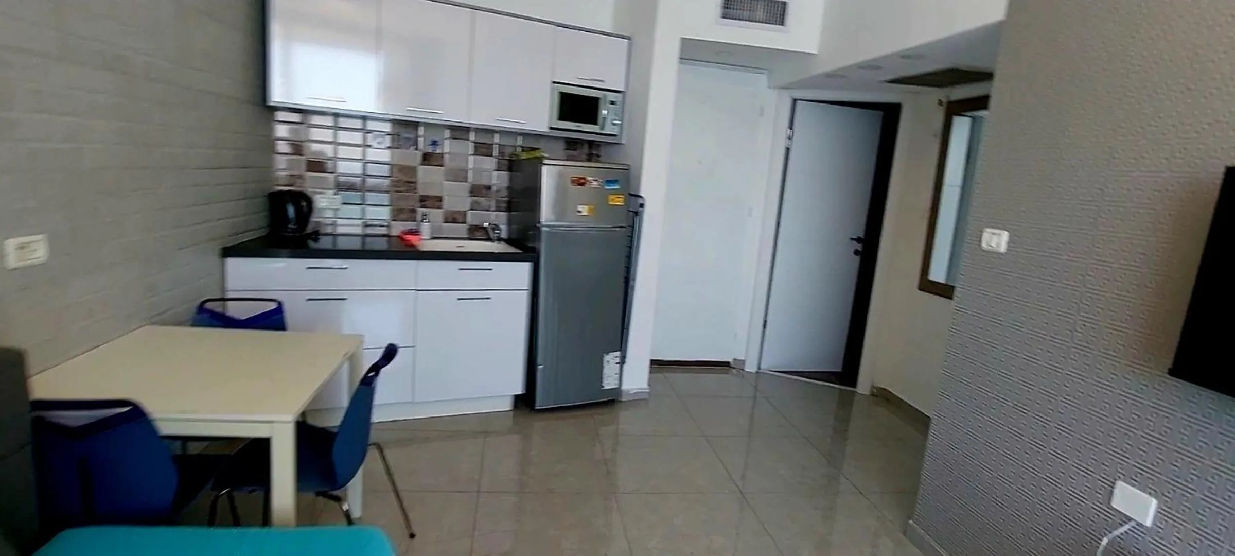 Dining area in Apart Hotel TLV/Bat Yam Beach Front 1207