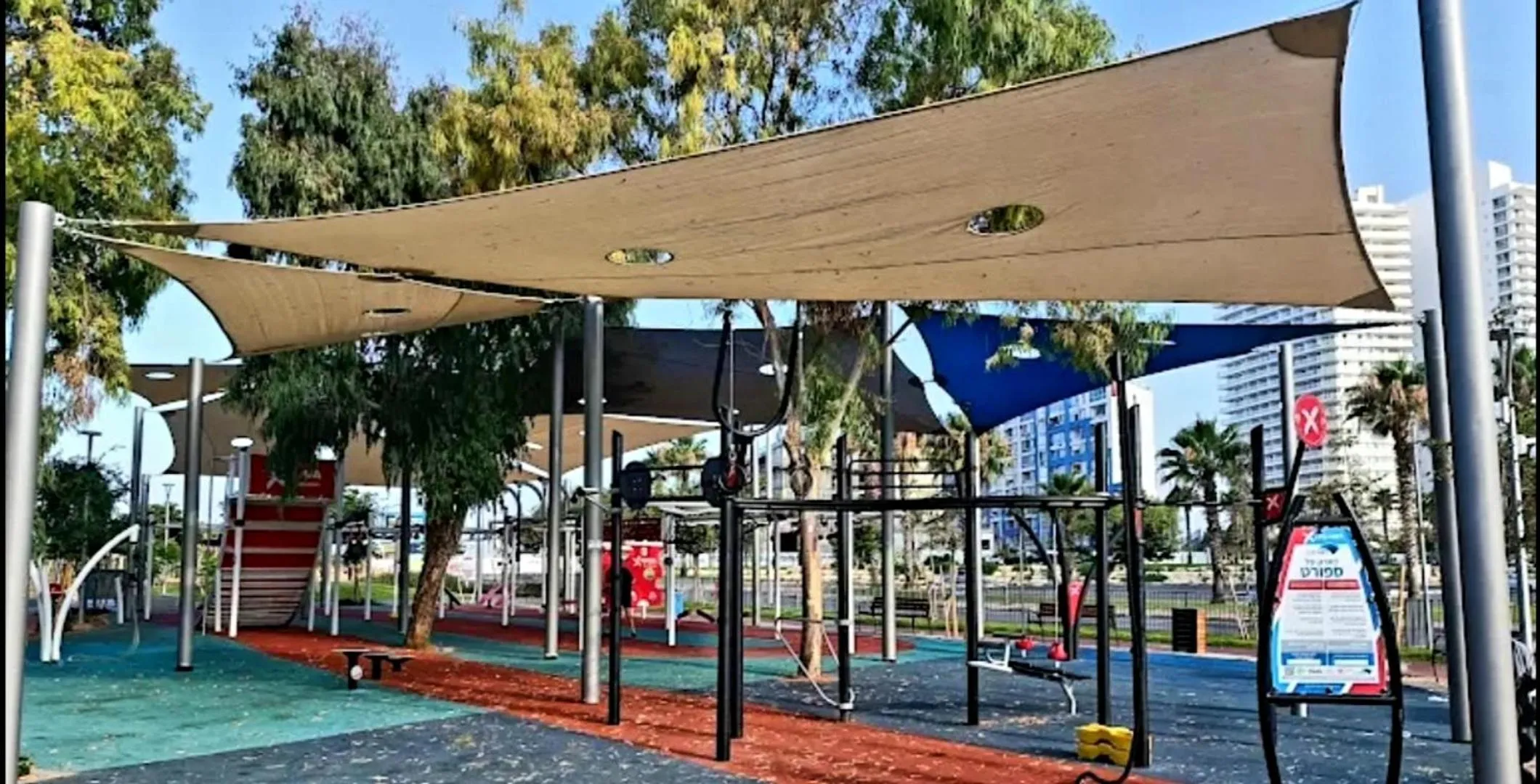 Children play ground in Apart Hotel TLV/Bat Yam Beach Front 1207
