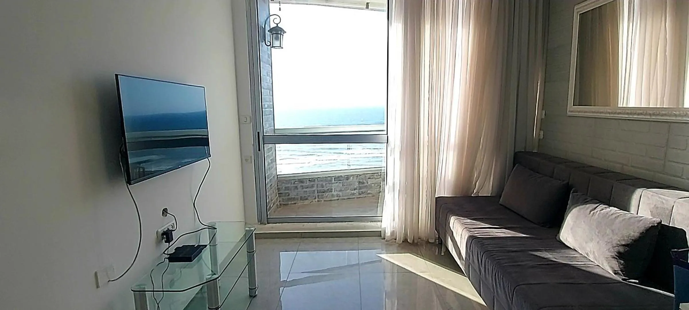 Sea view in Apart Hotel TLV/Bat Yam Beach Front 1207