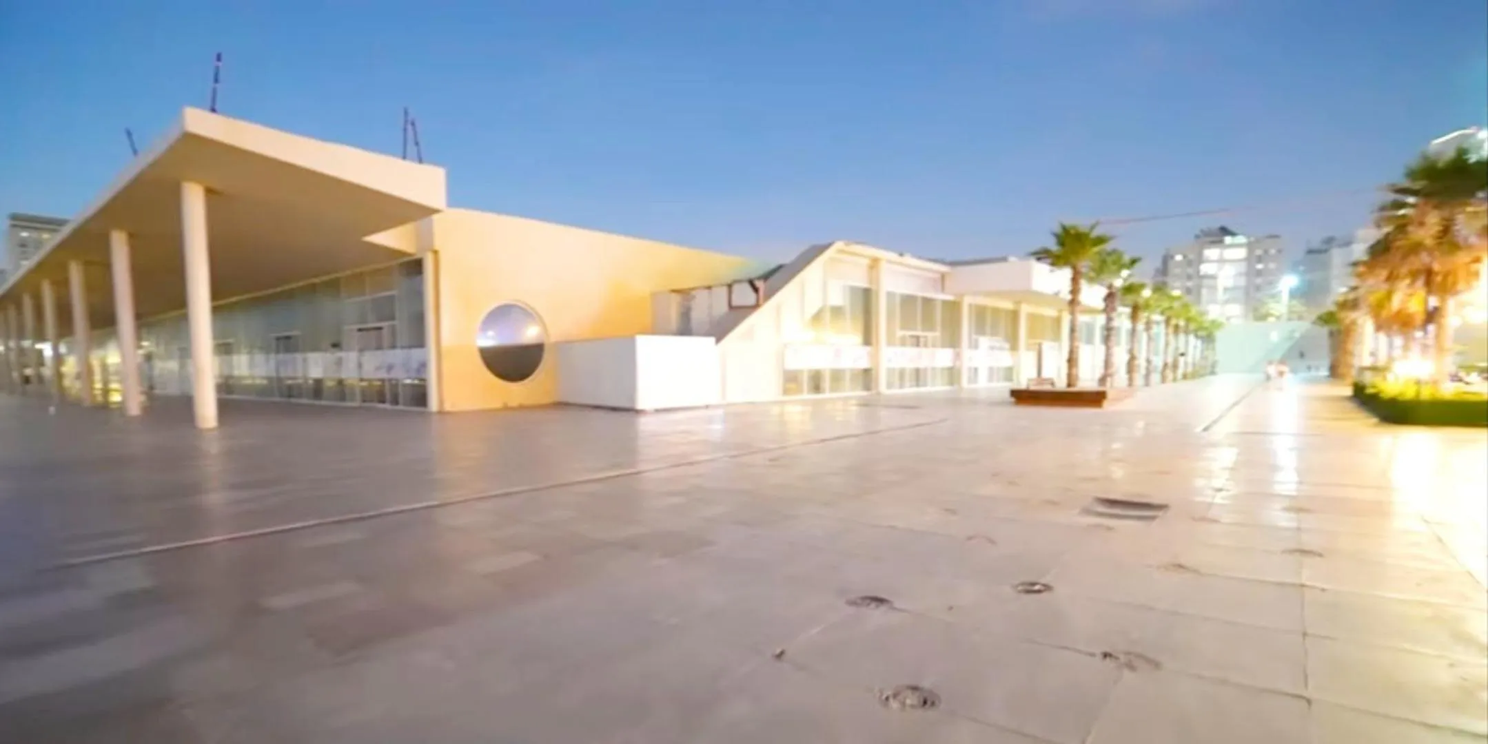 Property building in Apart Hotel TLV/Bat Yam Beach Front 1207