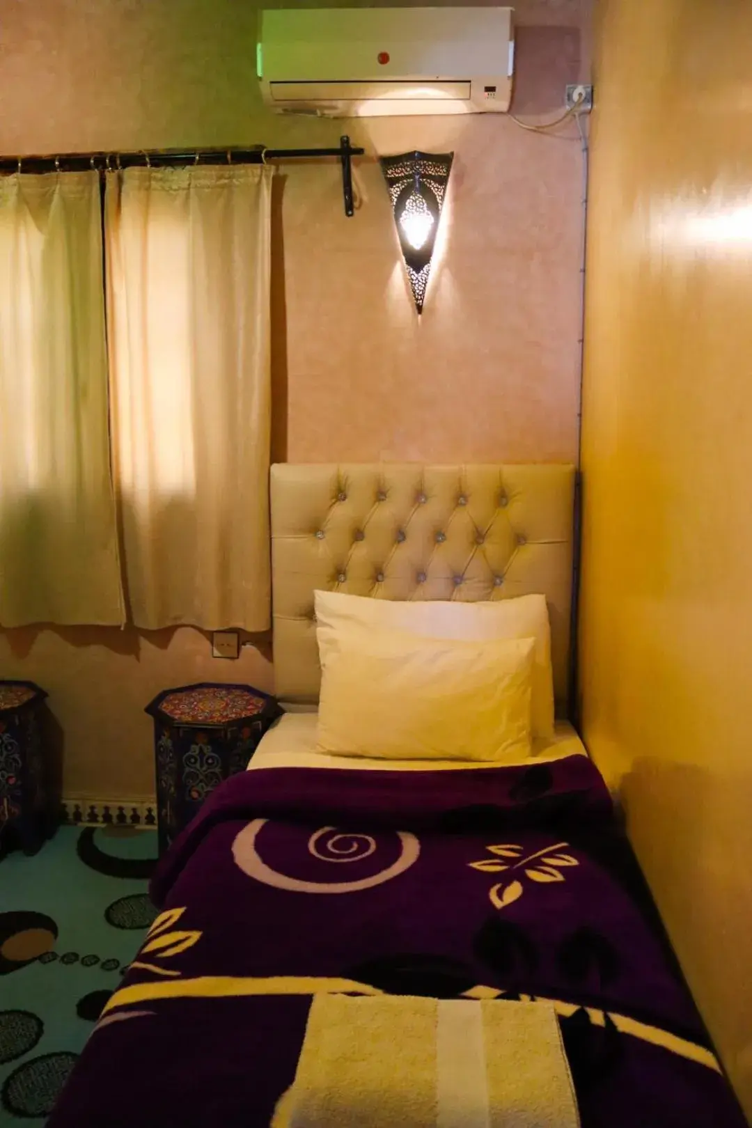 Family Room with Bathroom in Dar Diafa Kaltom Family Room with Bathroom in Dar Diafa Kaltom