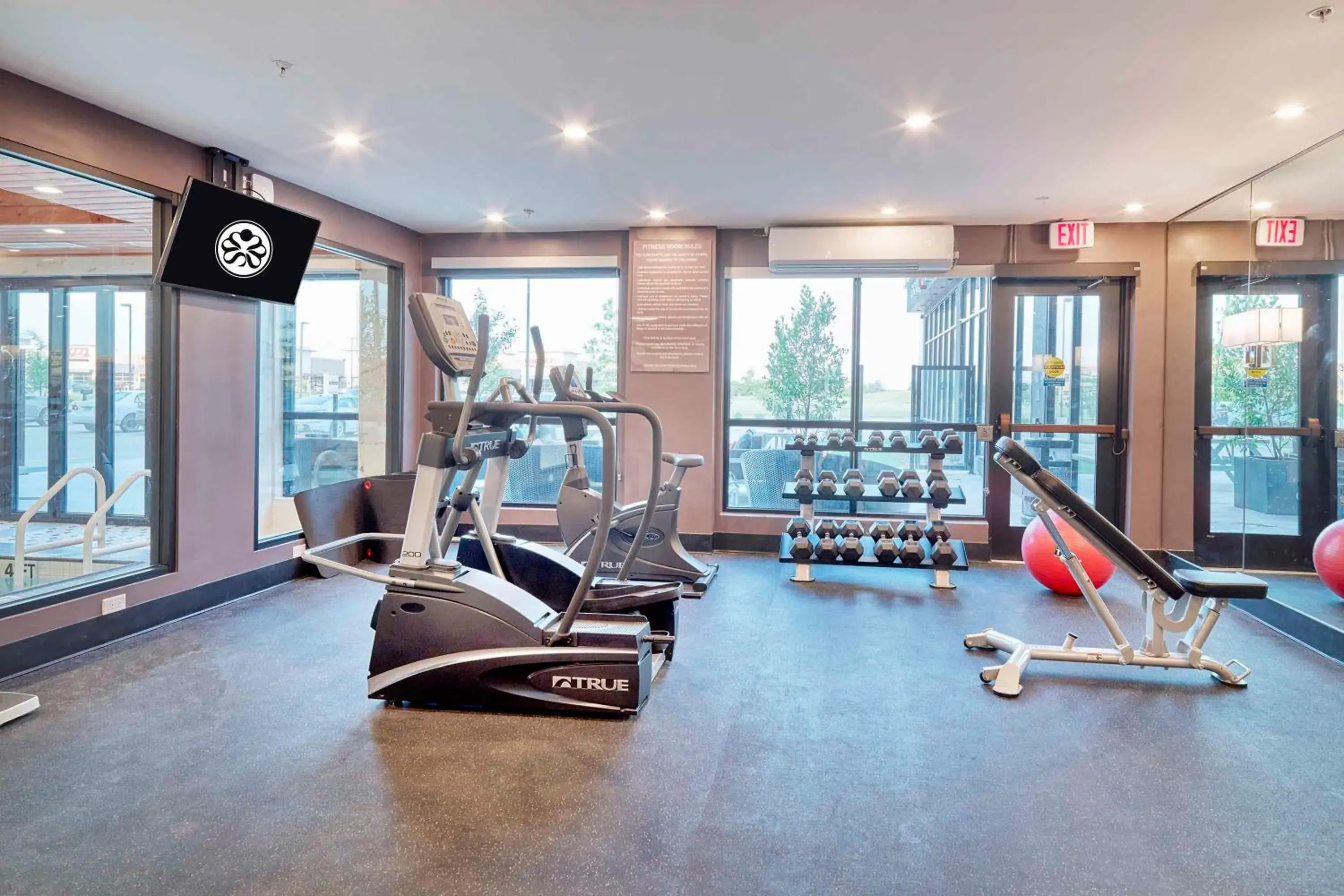 Facade/entrance in Sandman Signature Plano-Frisco Hotel Facade/entrance in Sandman Signature Plano-Frisco Hotel