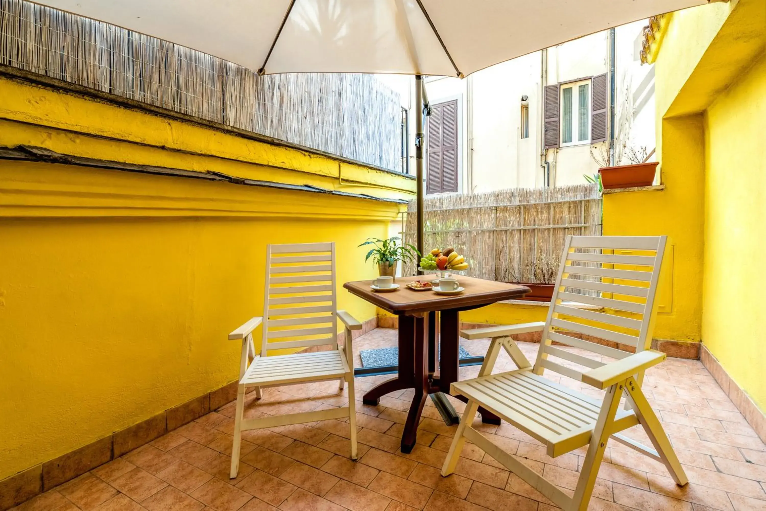 Double Room with Terrace in SmooRoomS Roma Ostiense Double Room with Terrace in SmooRoomS Roma Ostiense
