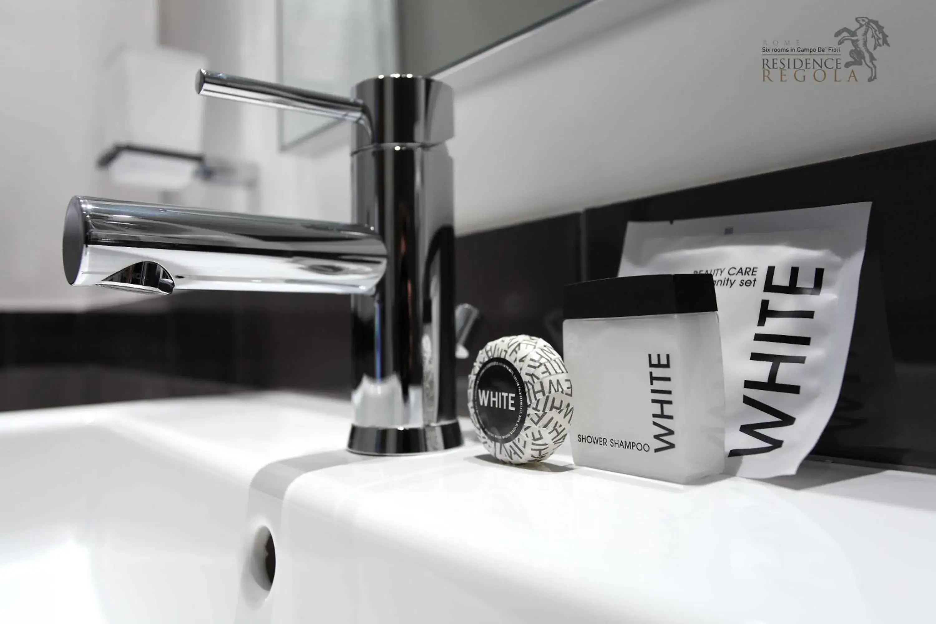 Classic Double Room in Residence Regola Classic Double Room in Residence Regola