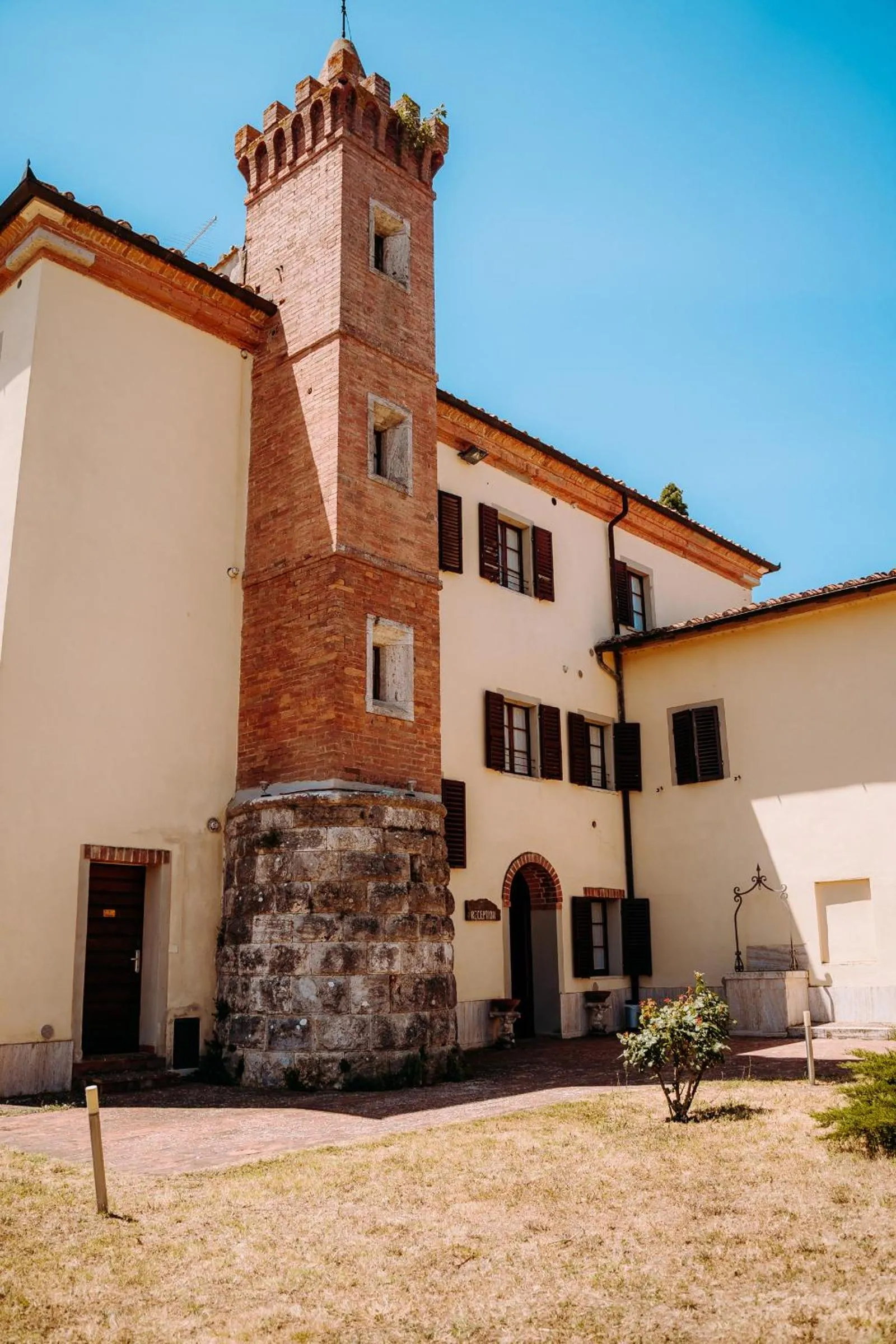 Property building in Villa Brignole