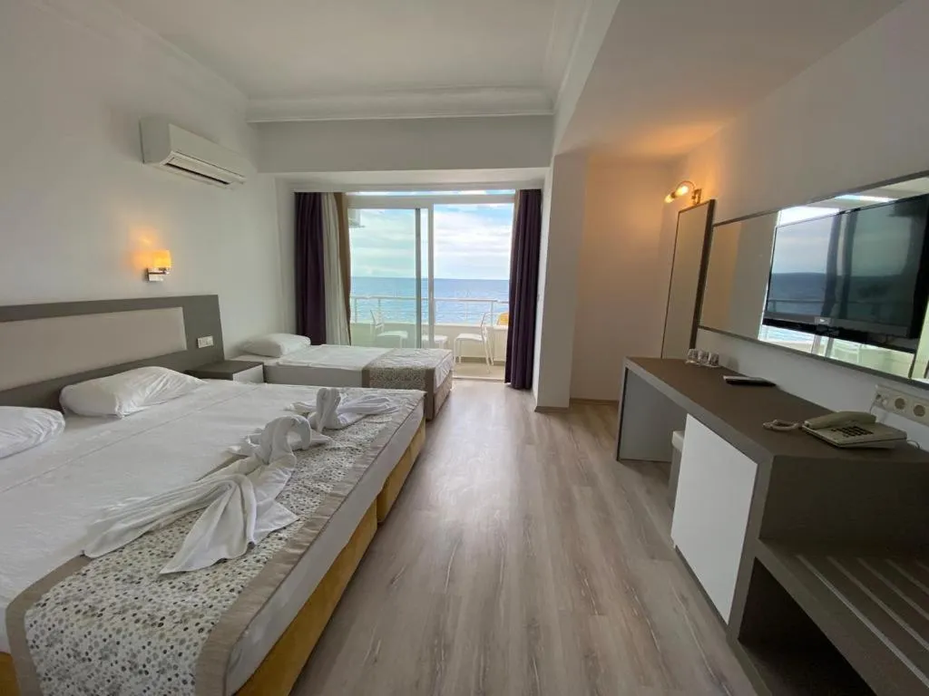 Bed in Club Hotel Rama