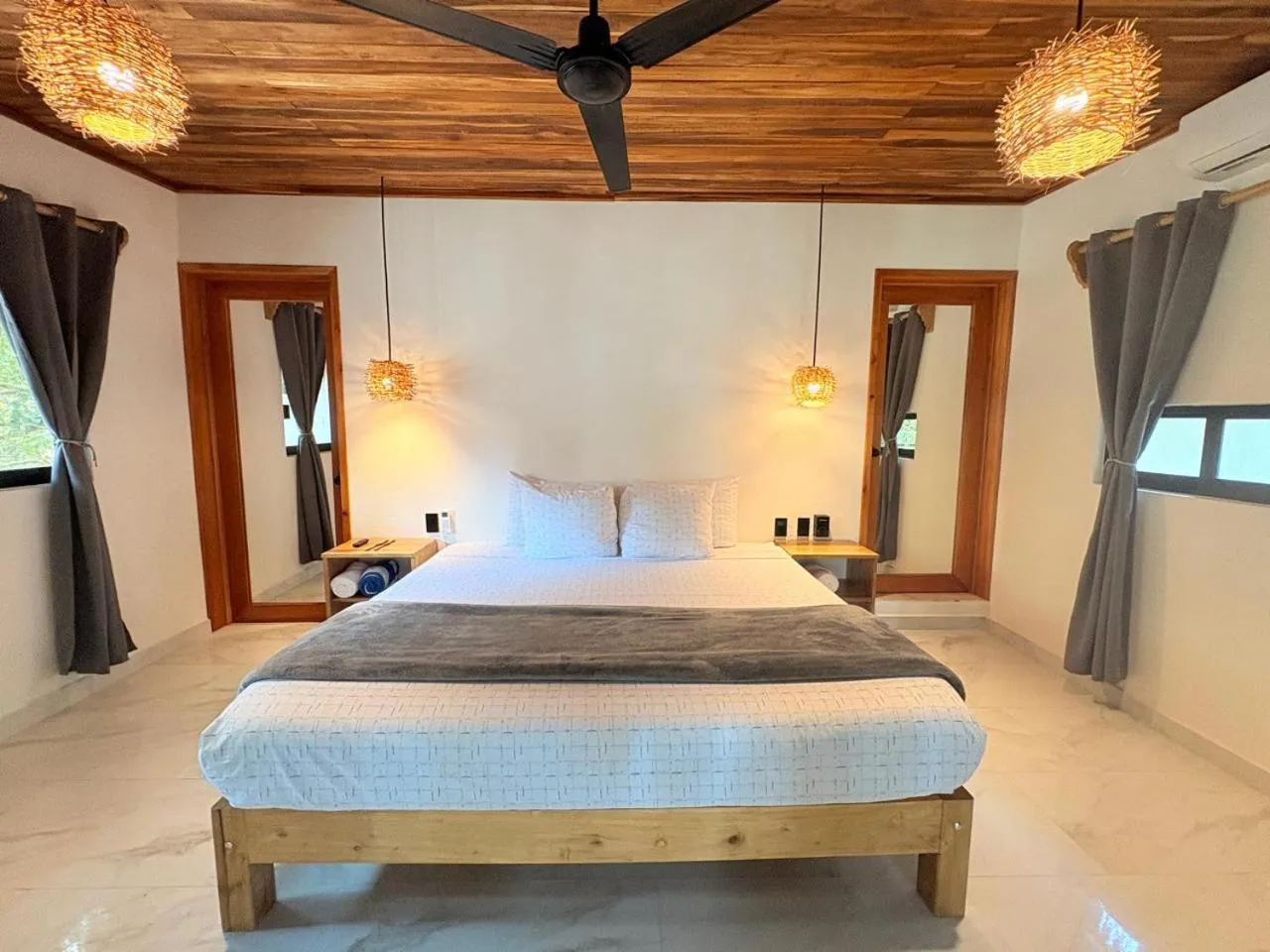 Bed in Hotel Isabella Bacalar Lake Front