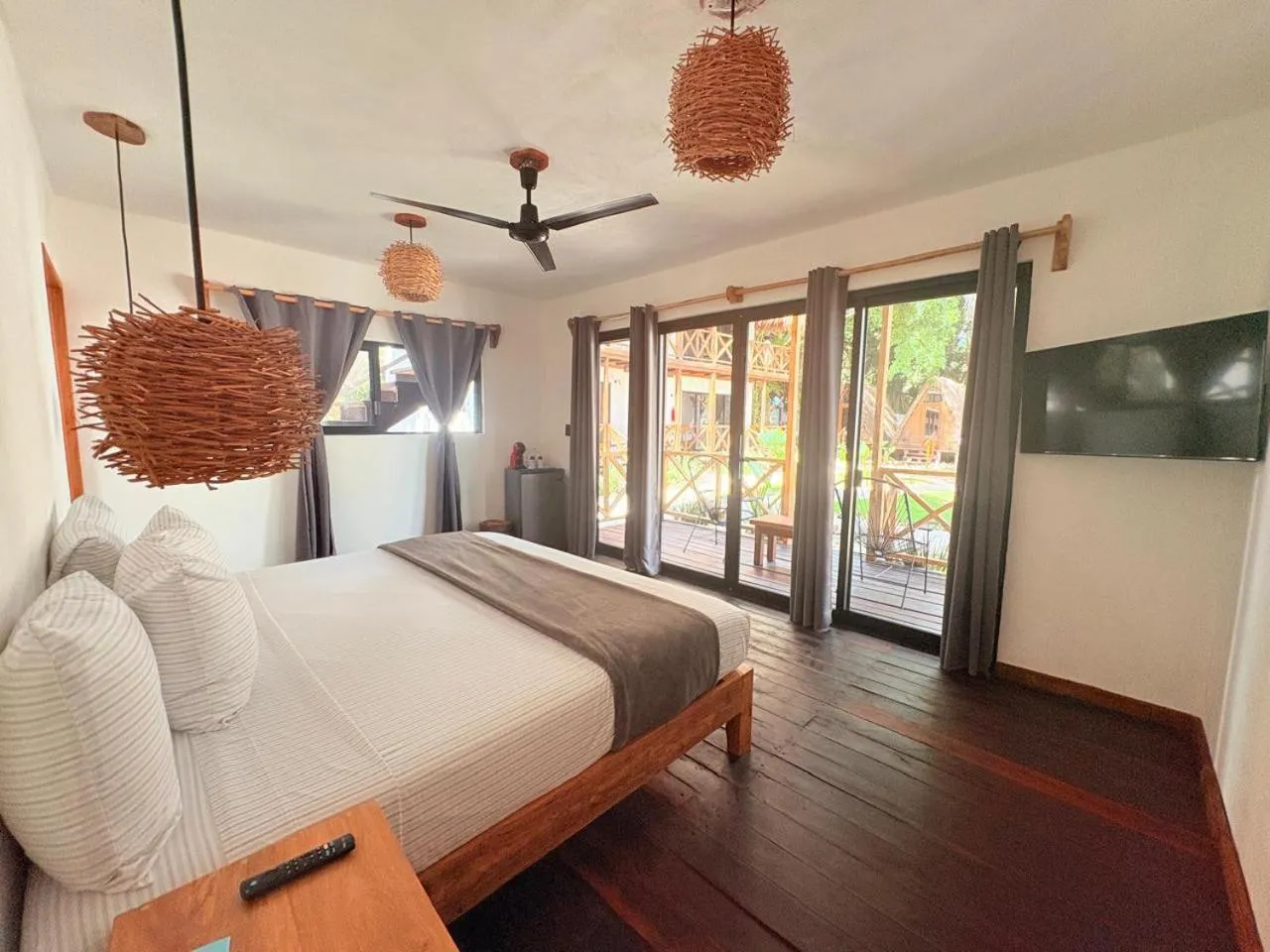 Bed in Hotel Isabella Bacalar Lake Front