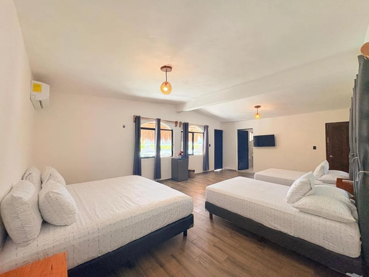 Bed in Hotel Isabella Bacalar Lake Front