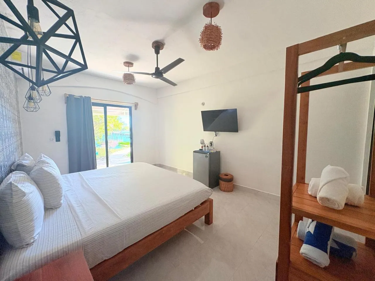 Bed in Hotel Isabella Bacalar Lake Front