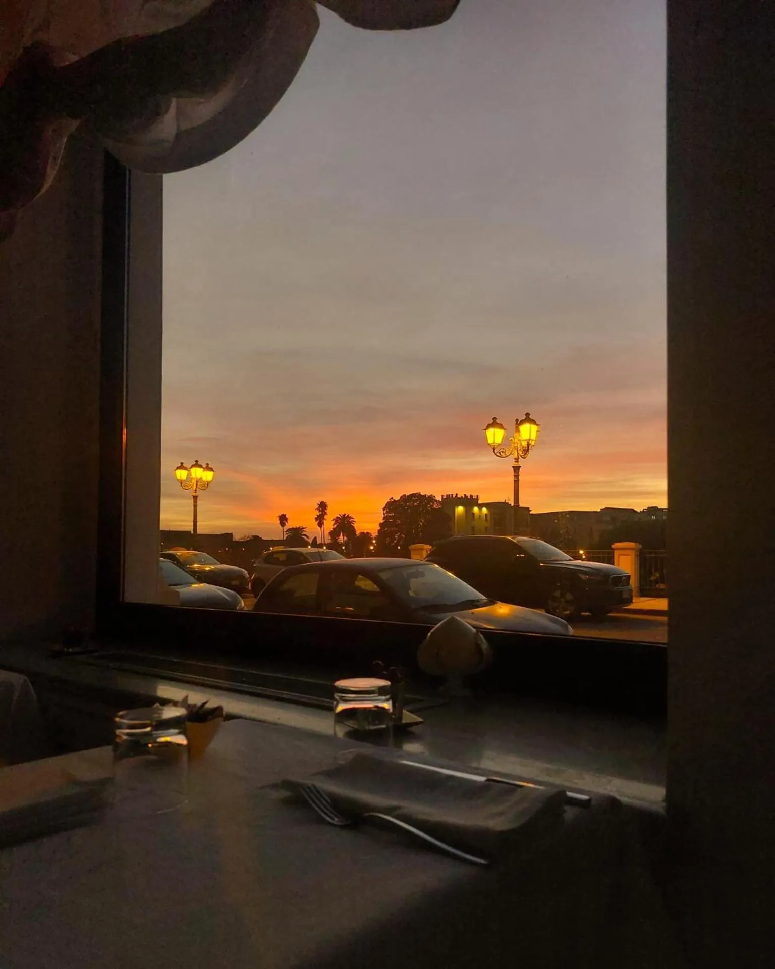 Restaurant/places to eat, Bed in Hotel Europa