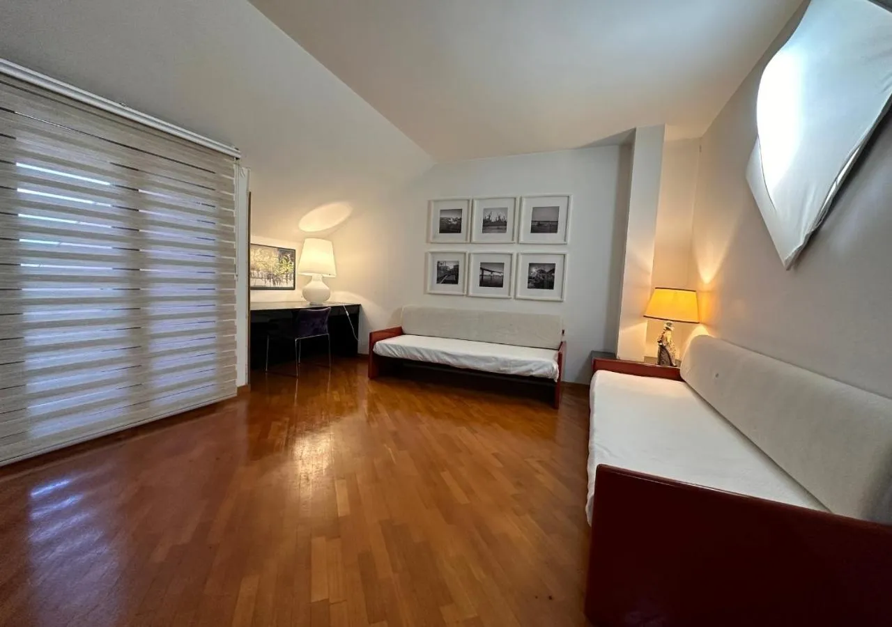 City view, Bed in Hotel Europa