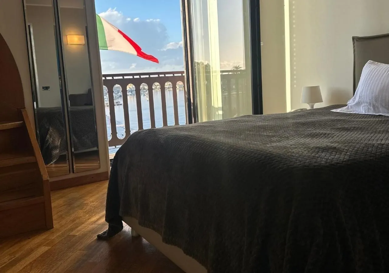 Bedroom, Bed in Hotel Europa