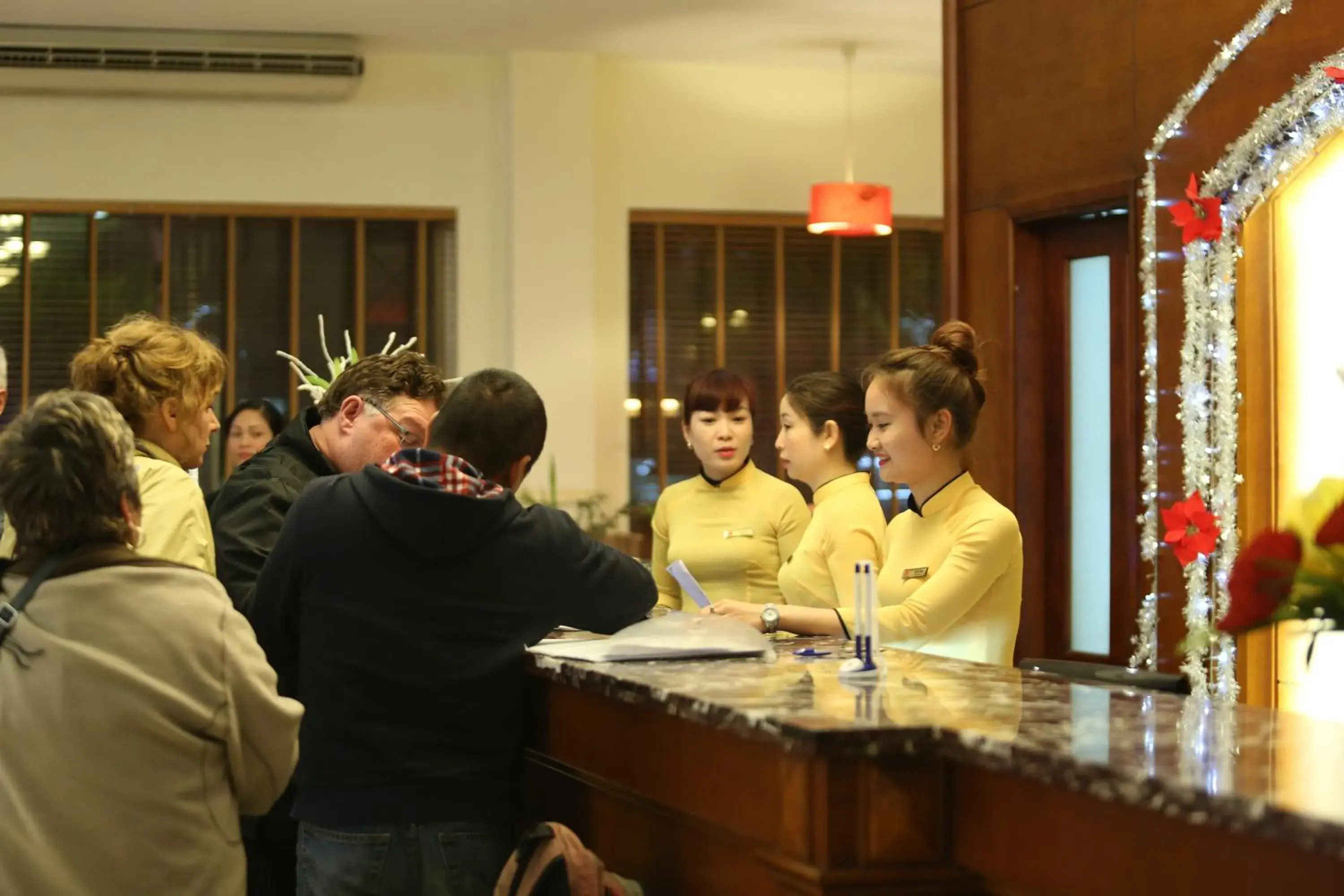 Lobby or reception in Sai Gon Kim Lien Hotel Vinh City Lobby or reception in Sai Gon Kim Lien Hotel Vinh City