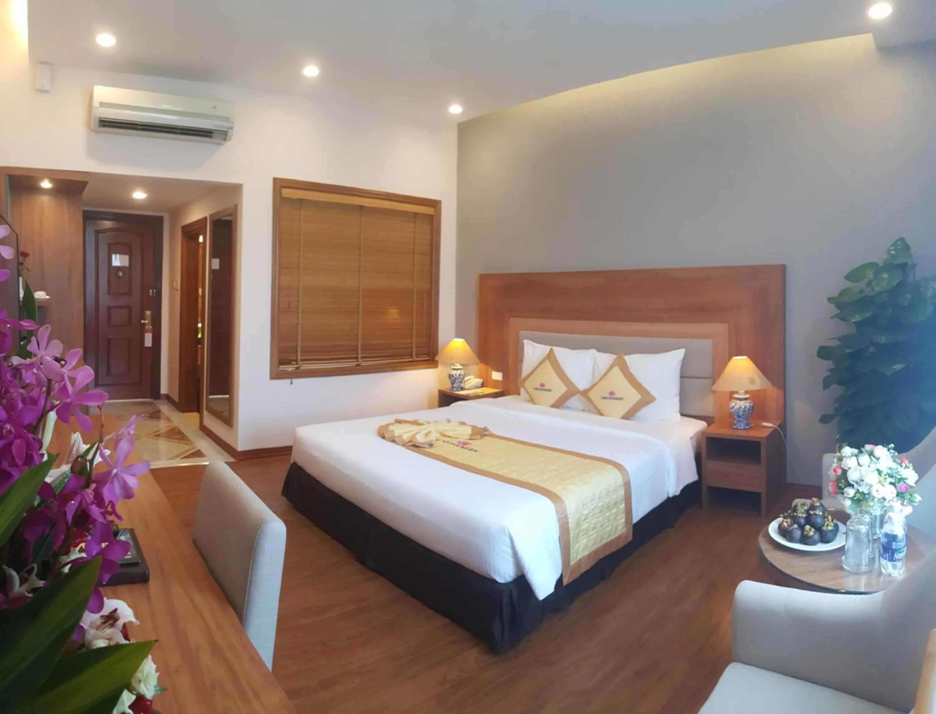 Bed in Sai Gon Kim Lien Hotel Vinh City