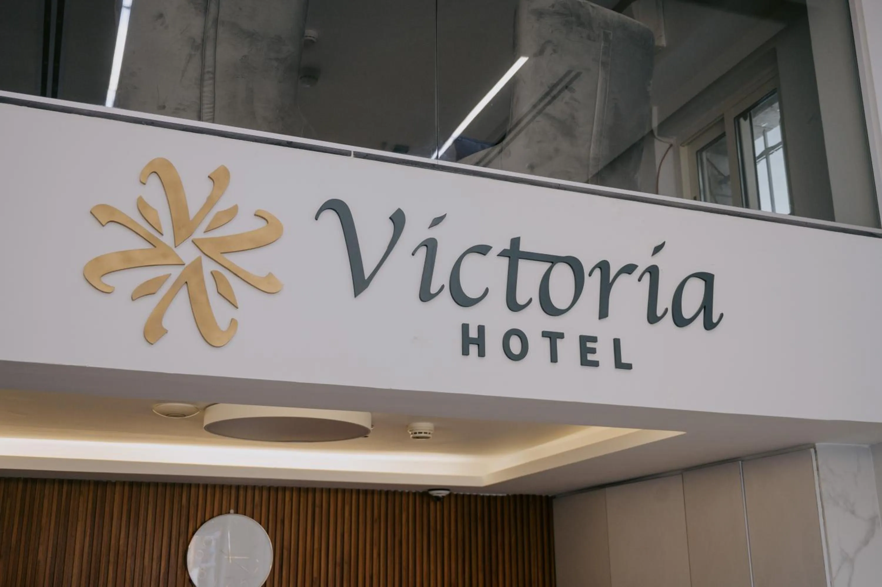 Victoria Hotel
