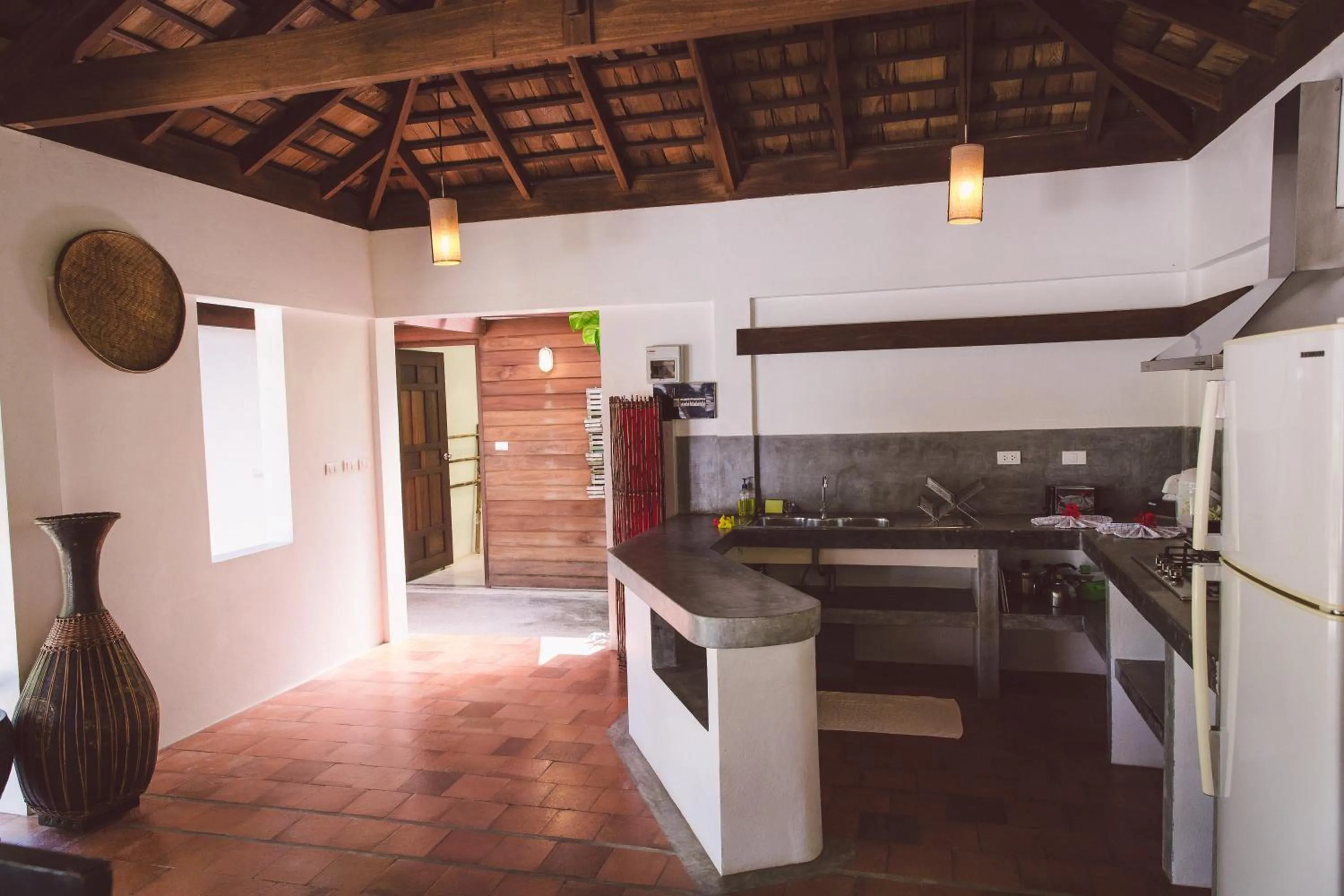 Kitchen or kitchenette in Koyao Bay Pavilions - Beach Resort and Pool Villas