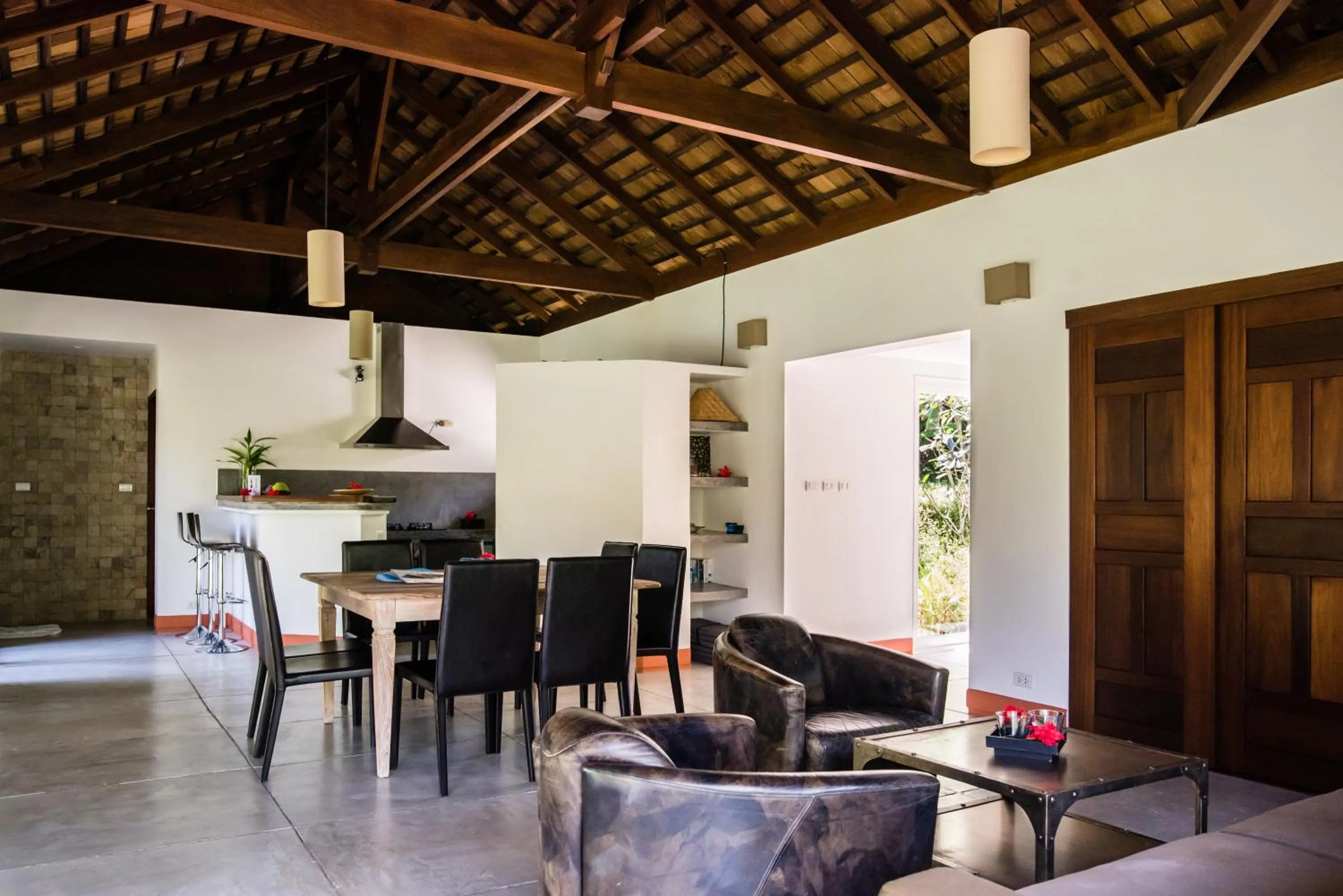 Kitchen or kitchenette in Koyao Bay Pavilions - Beach Resort and Pool Villas