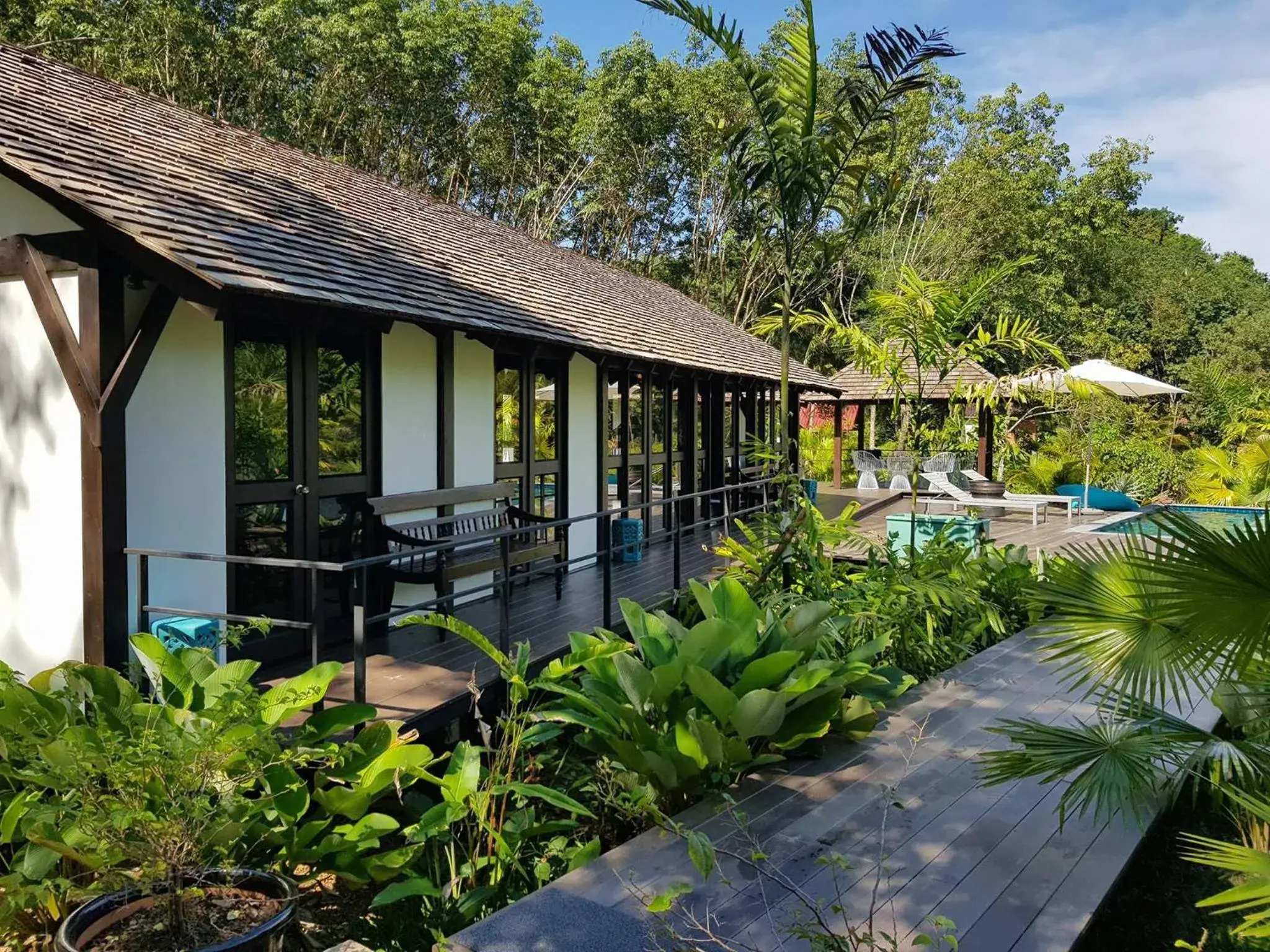 Photo of the whole room in Koyao Bay Pavilions - Beach Resort and Pool Villas Photo of the whole room in Koyao Bay Pavilions - Beach Resort and Pool Villas