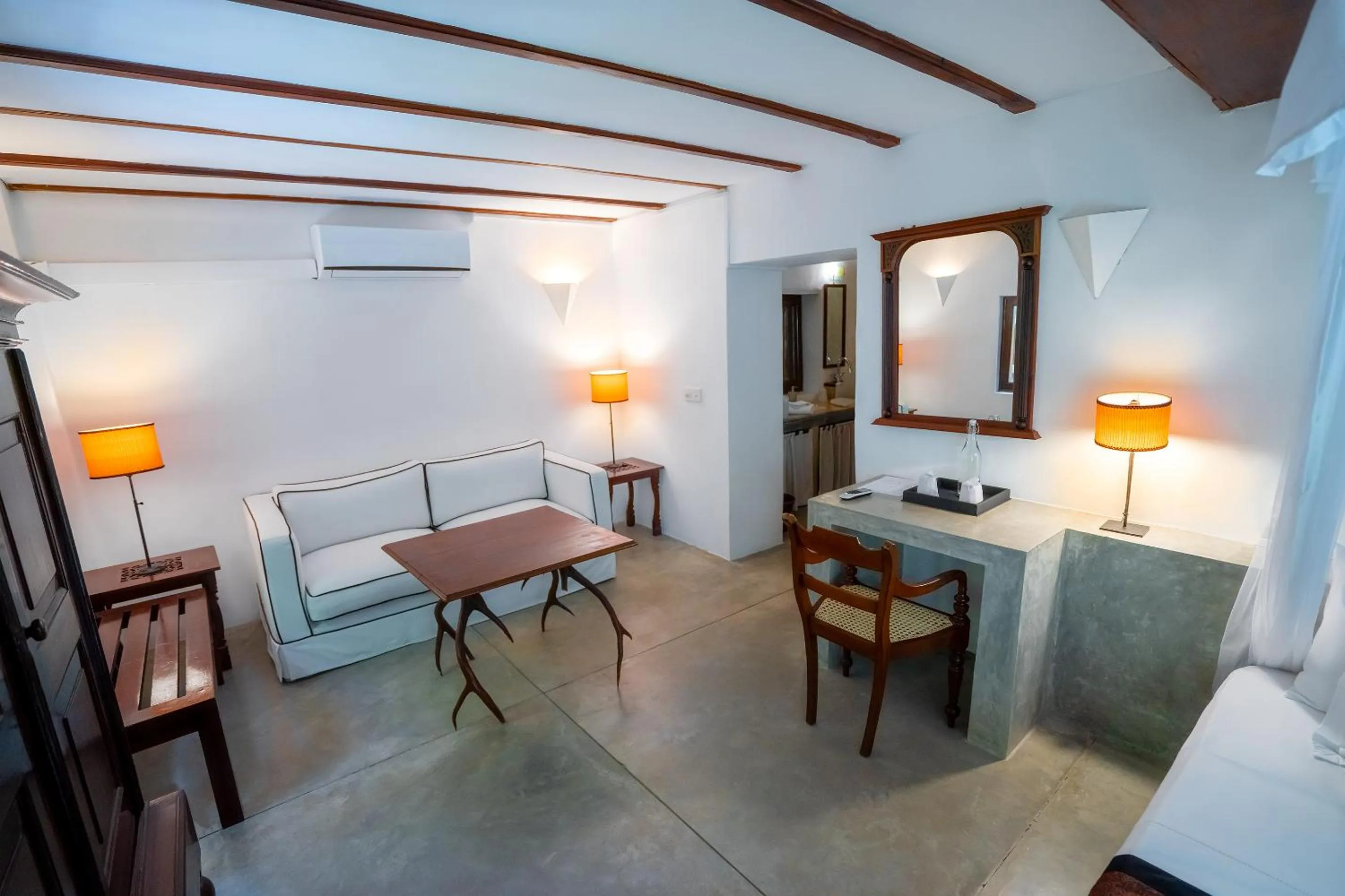 Living room, Bed in Adigars Manor