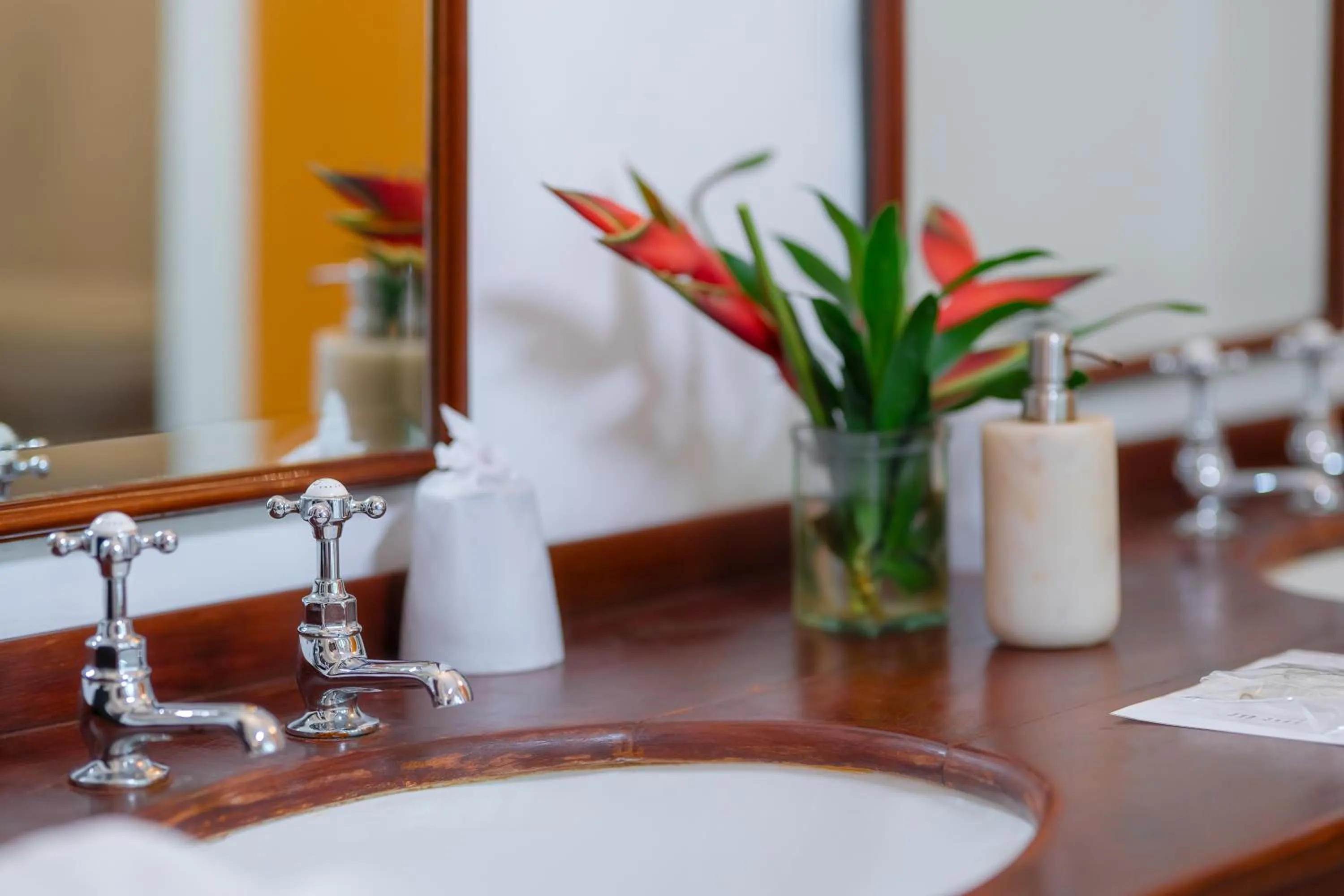 Bathroom in Adigars Manor