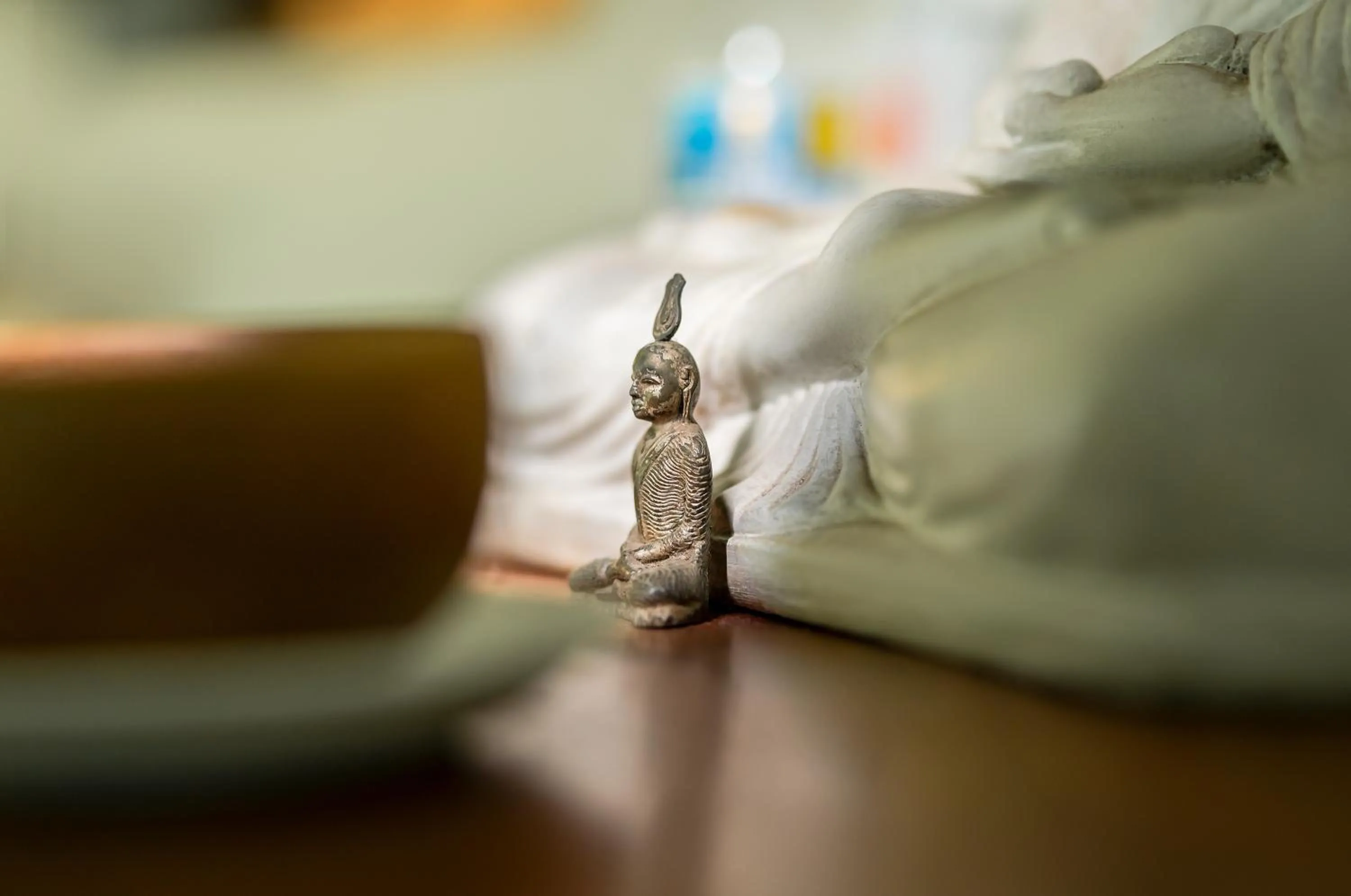 Decorative detail, Bed in Adigars Manor