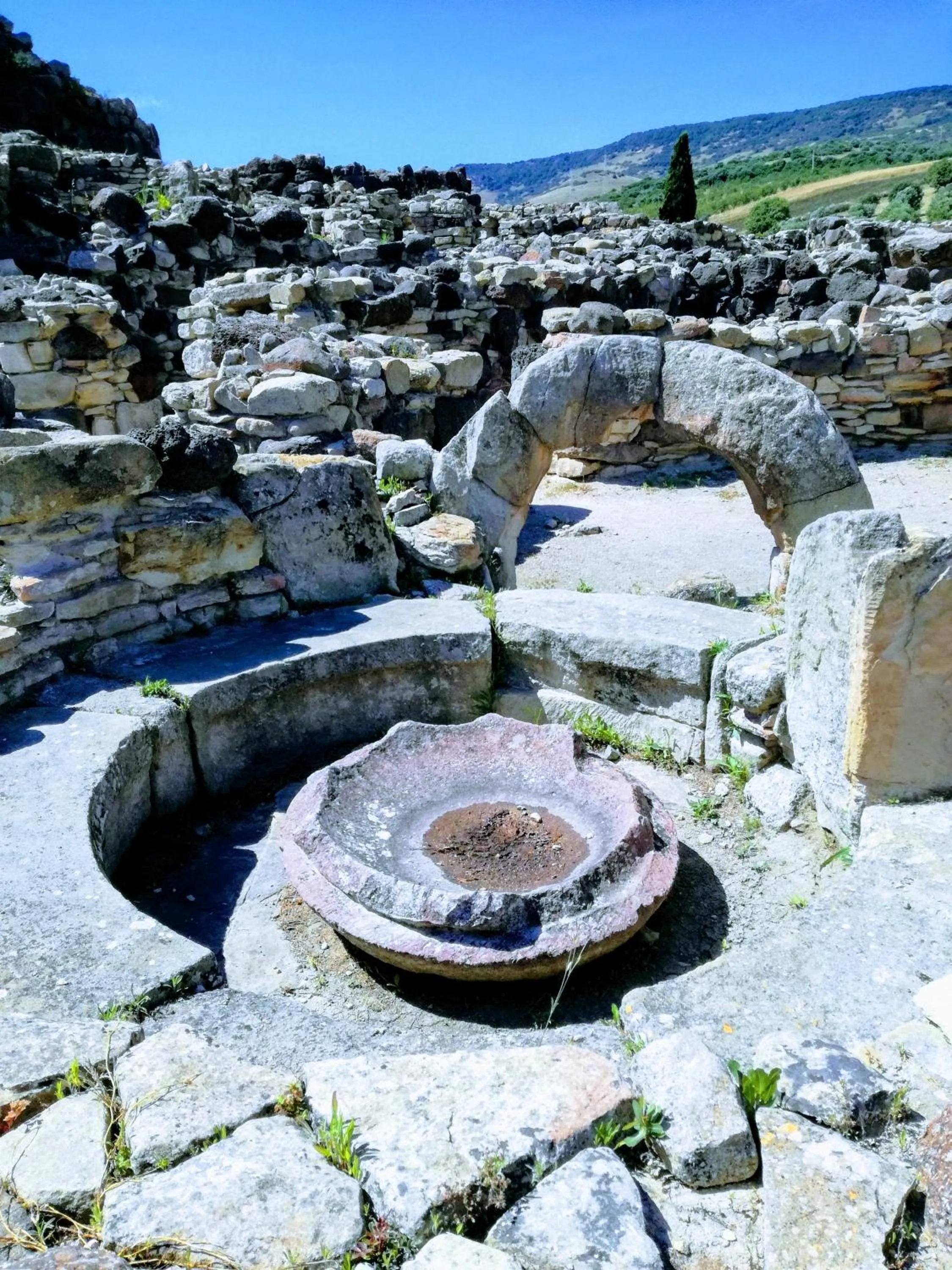 Nearby landmark in Su Murdegu