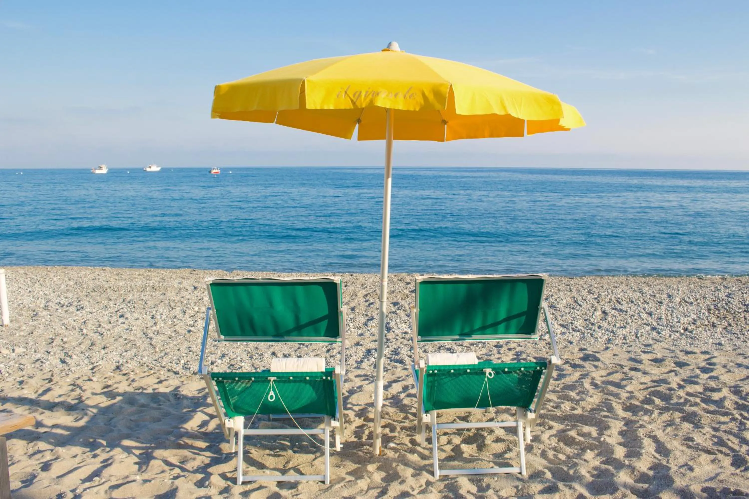 Beach in Hotel Il Girasole