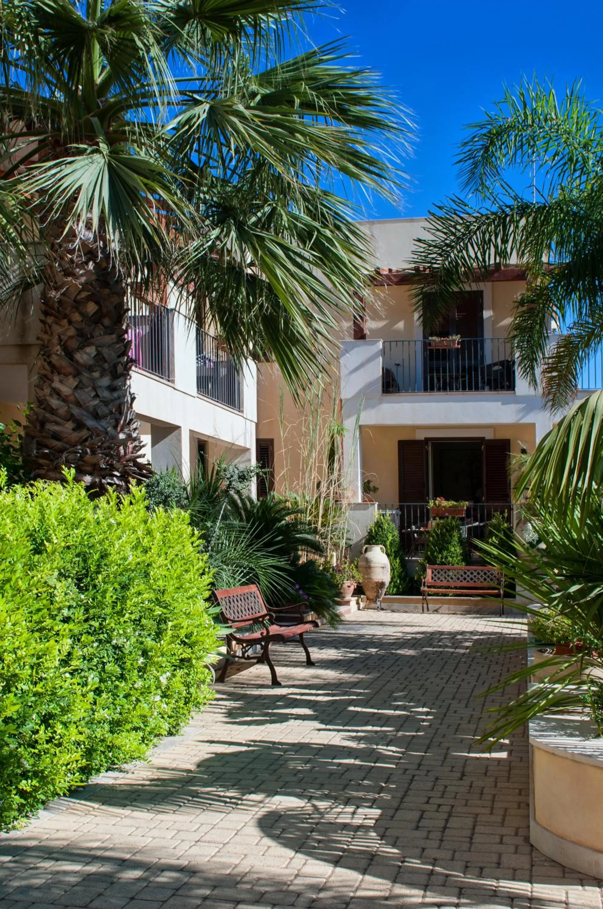 Patio in Residence Casa Del Mar Sicilia