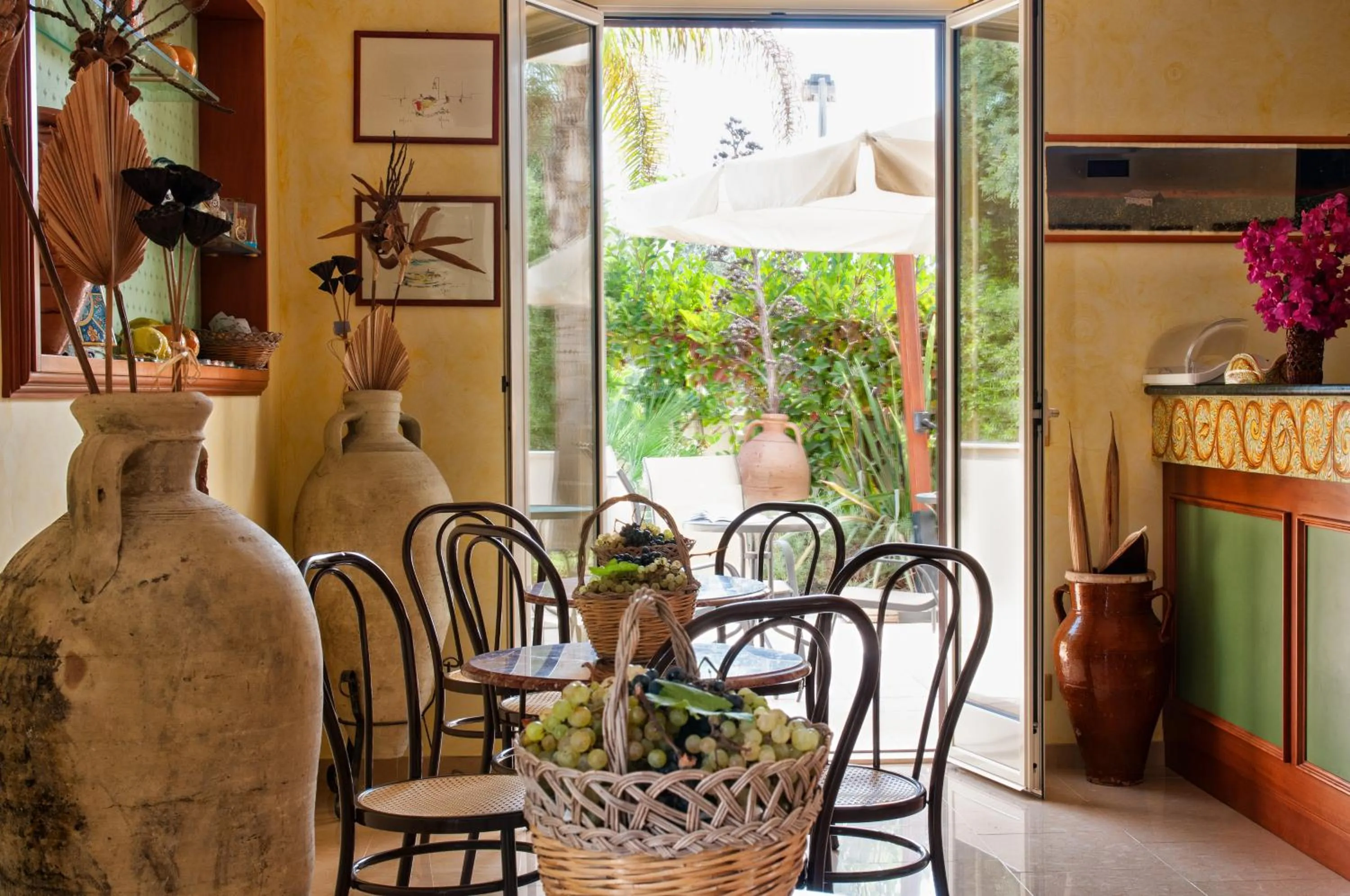 Restaurant/places to eat in Residence Casa Del Mar Sicilia